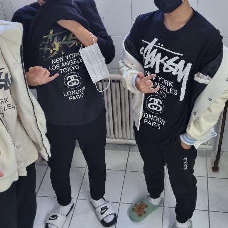 Stussy World Tour T-Shirt Black, Stussy World Tour T-Shirt Smoke 착용 스타일 - 4