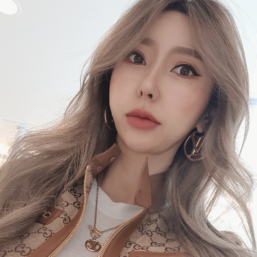 KREAM 프로필 이미지