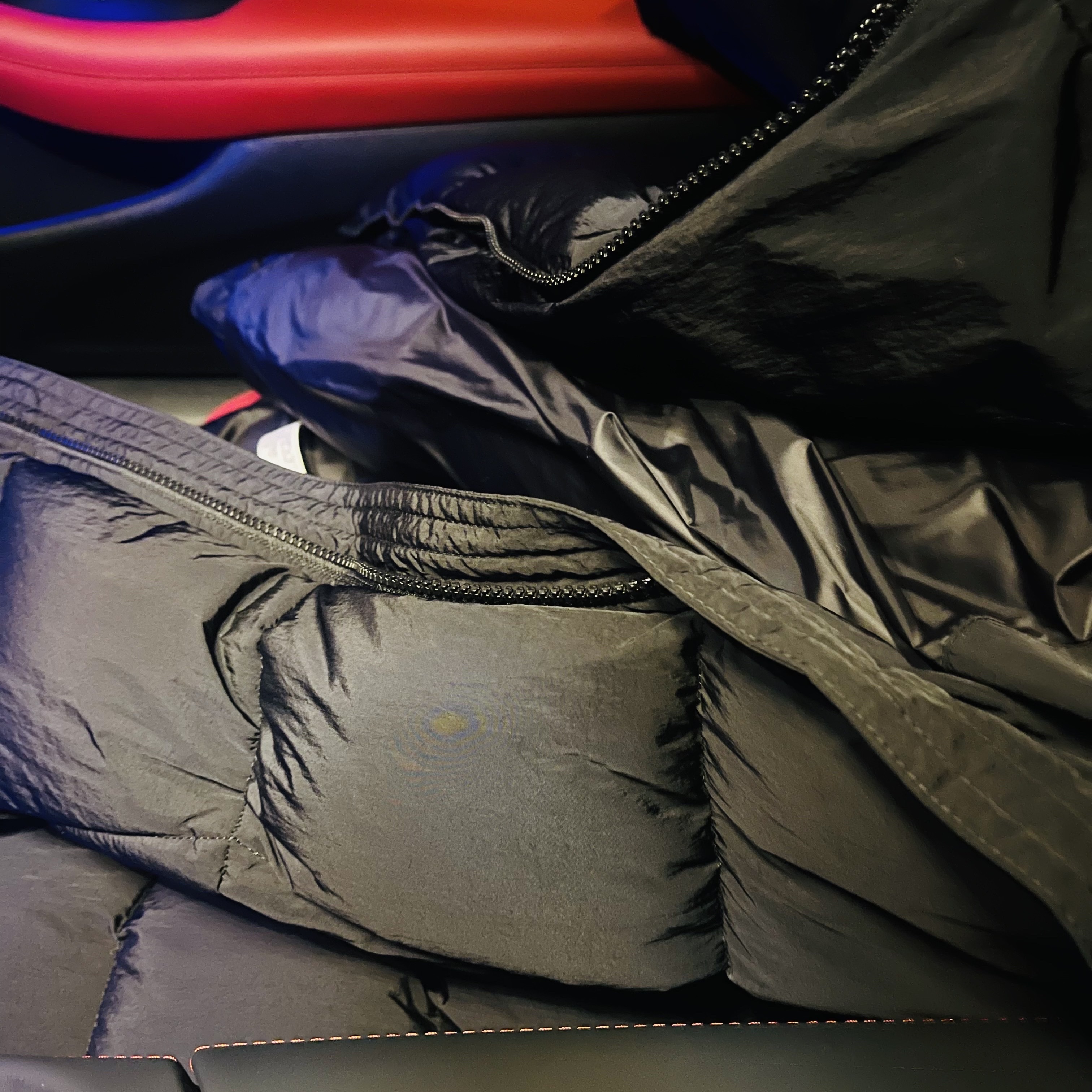 Zara x Ader Error Puffer Jacket Black 착용 스타일