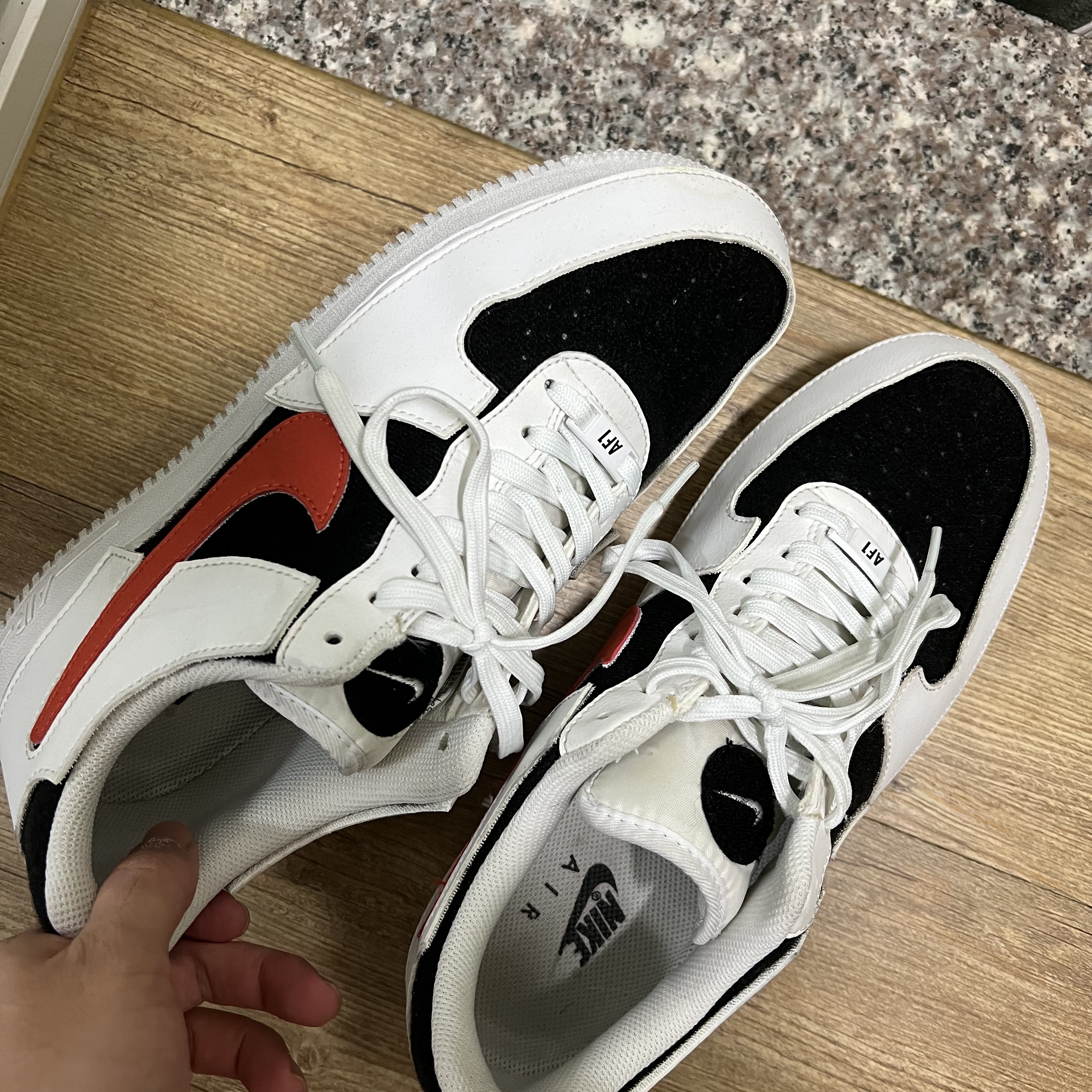 Nike Air Force 1/1 Cosmic Clay 착용 스타일