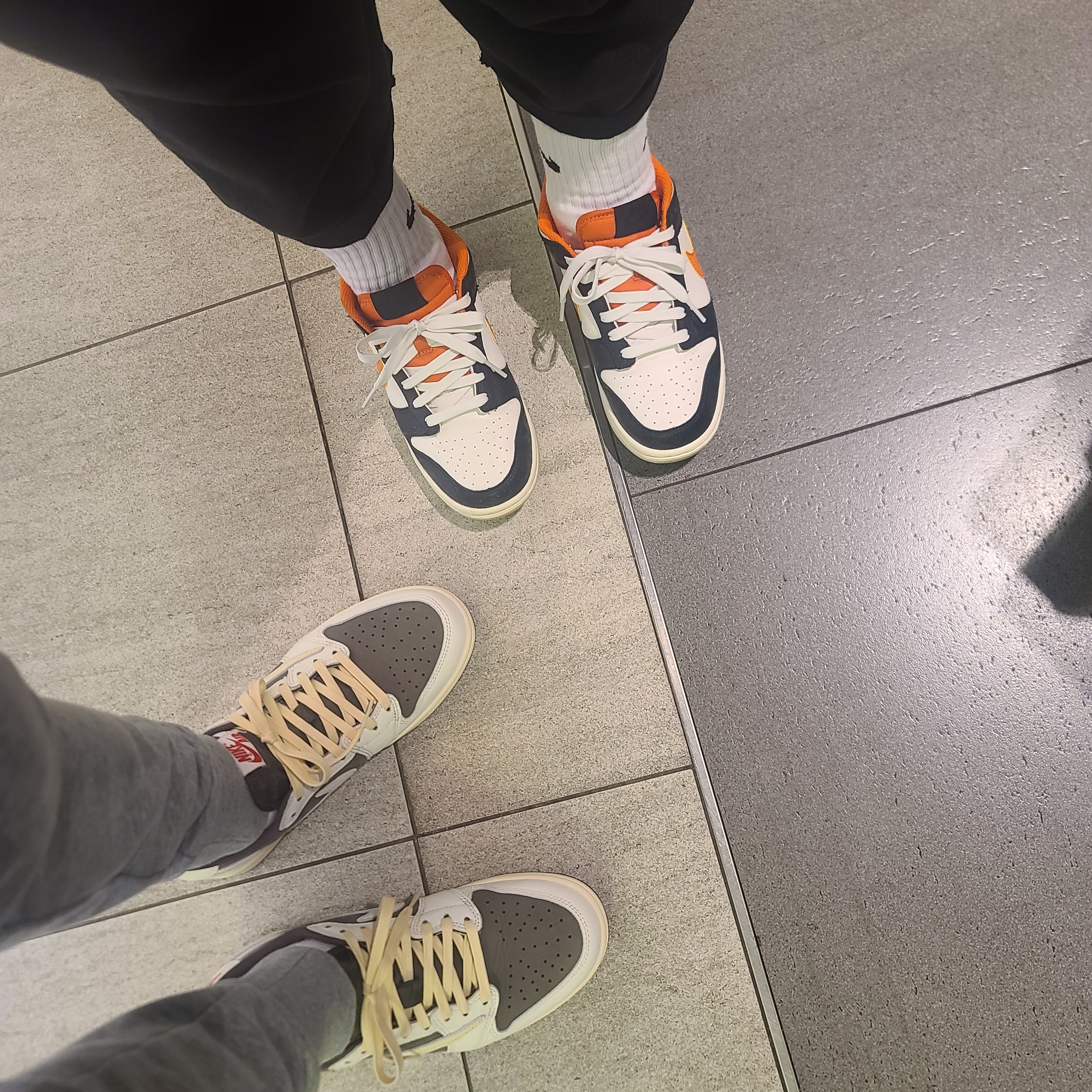 Nike Dunk Low Retro PRM Halloween, (GS) Nike Dunk Low PRM Halloween 착용 스타일 - 1