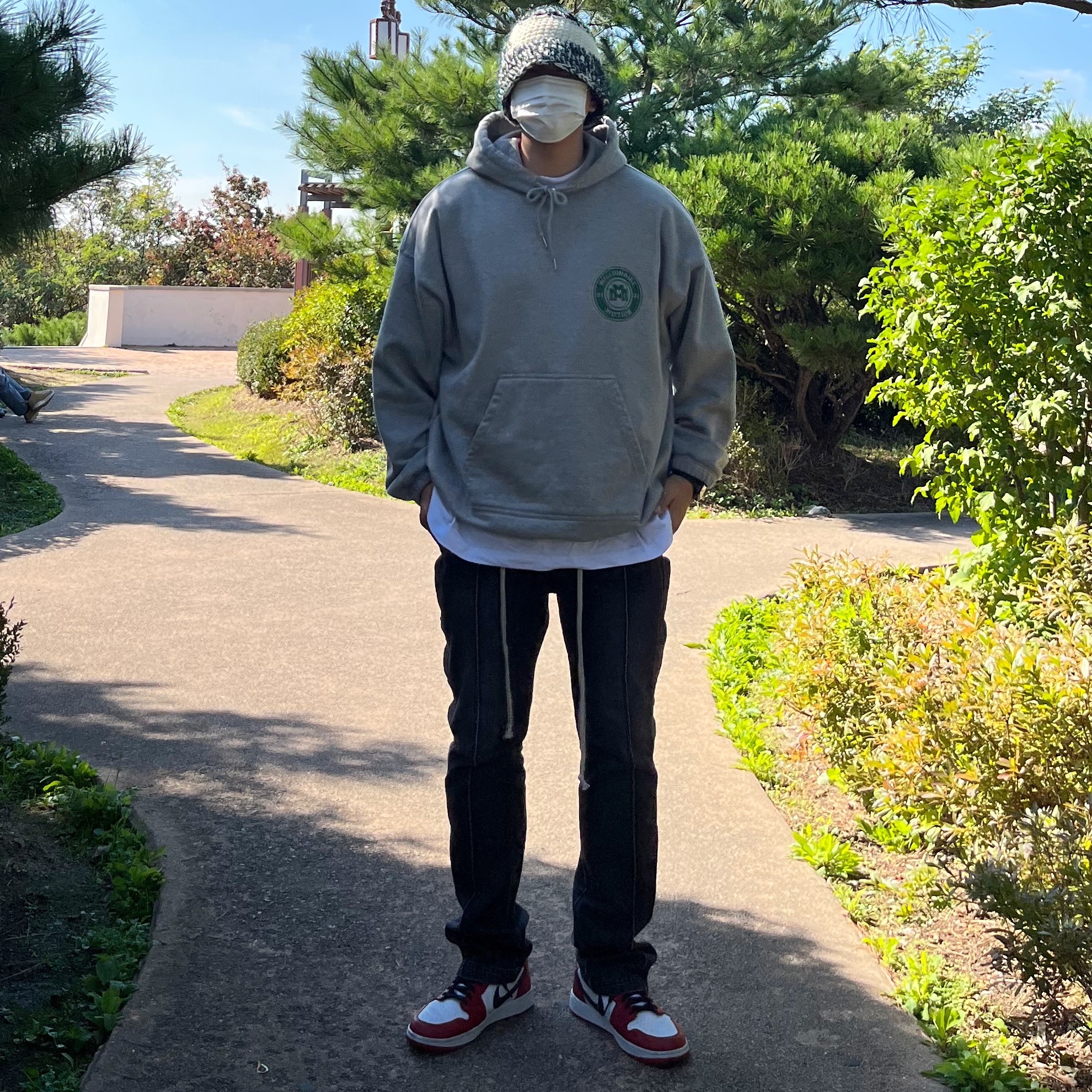 Jordan 1 Low Golf Chicago 착용 스타일 - 3