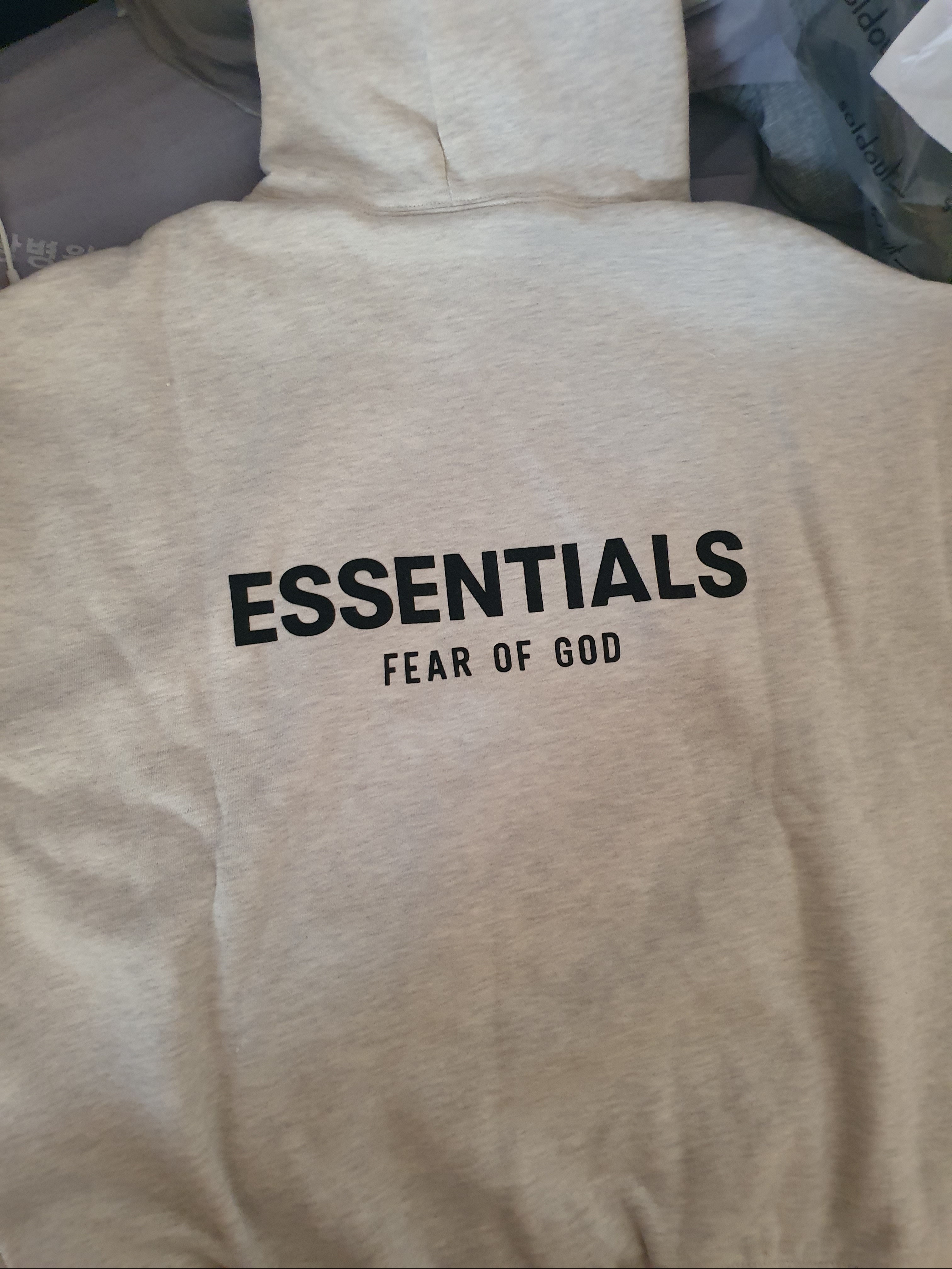 Essentials The Core Collection Hoodie Light Oatmeal 착용 스타일 - 1