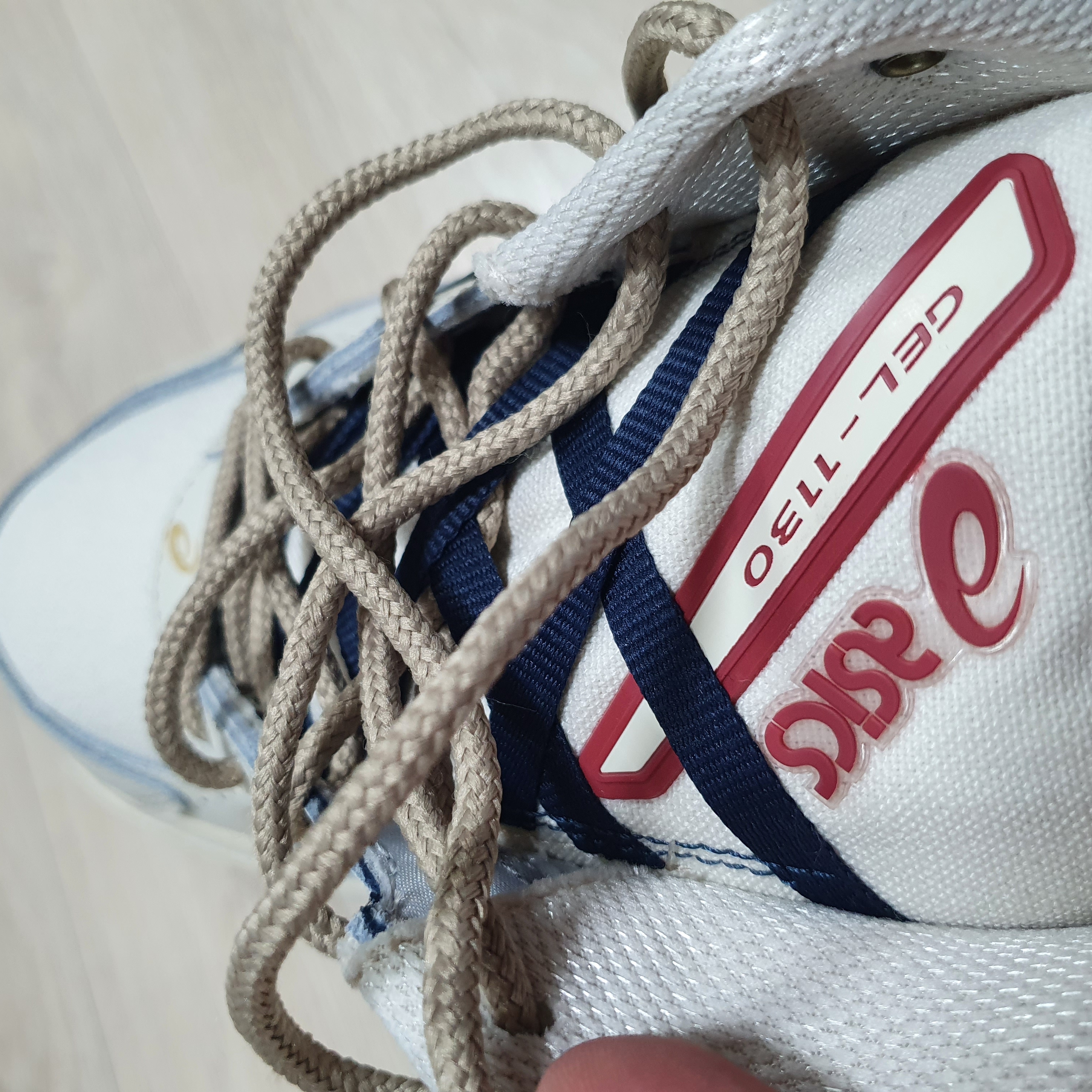 Asics Gel-1130 Birch French Blue 착용 스타일 - 1