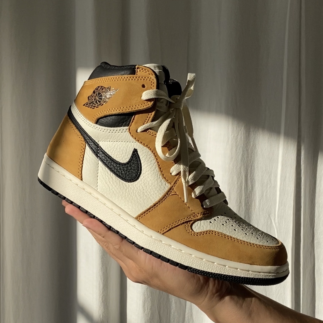 Jordan 1 Retro High Rookie of the Year 착용 스타일 - 2