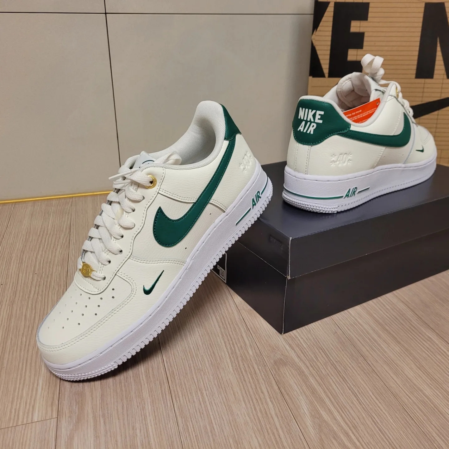 Nike Air Force 1 '07 LV8 40th Anniversary Join Forces Sail Malachite 착용 스타일 - 4