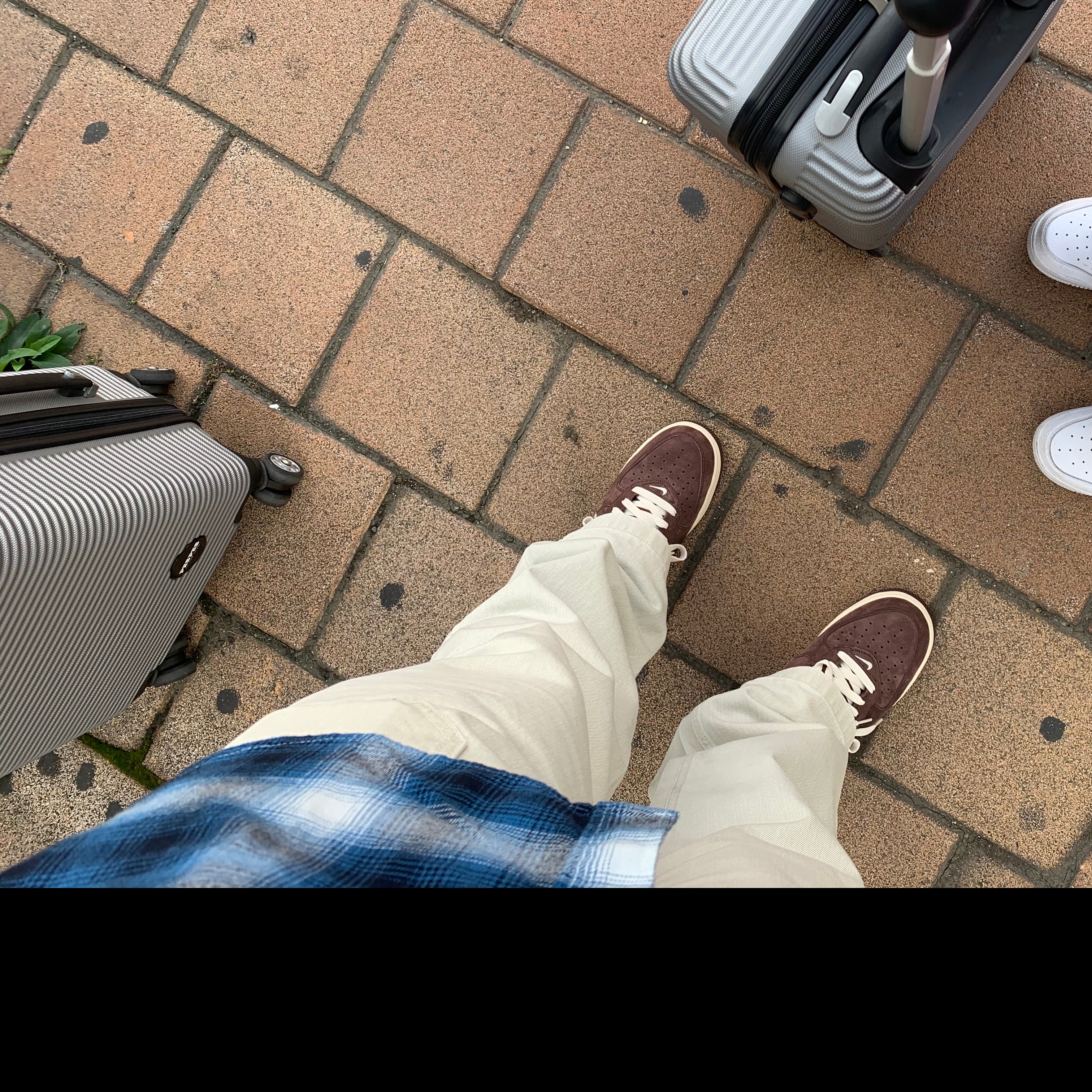 Nike Air Force 1 Mid '07 QS Chocolate, (W) Nike Air Force 1 '07 Low White 착용 스타일