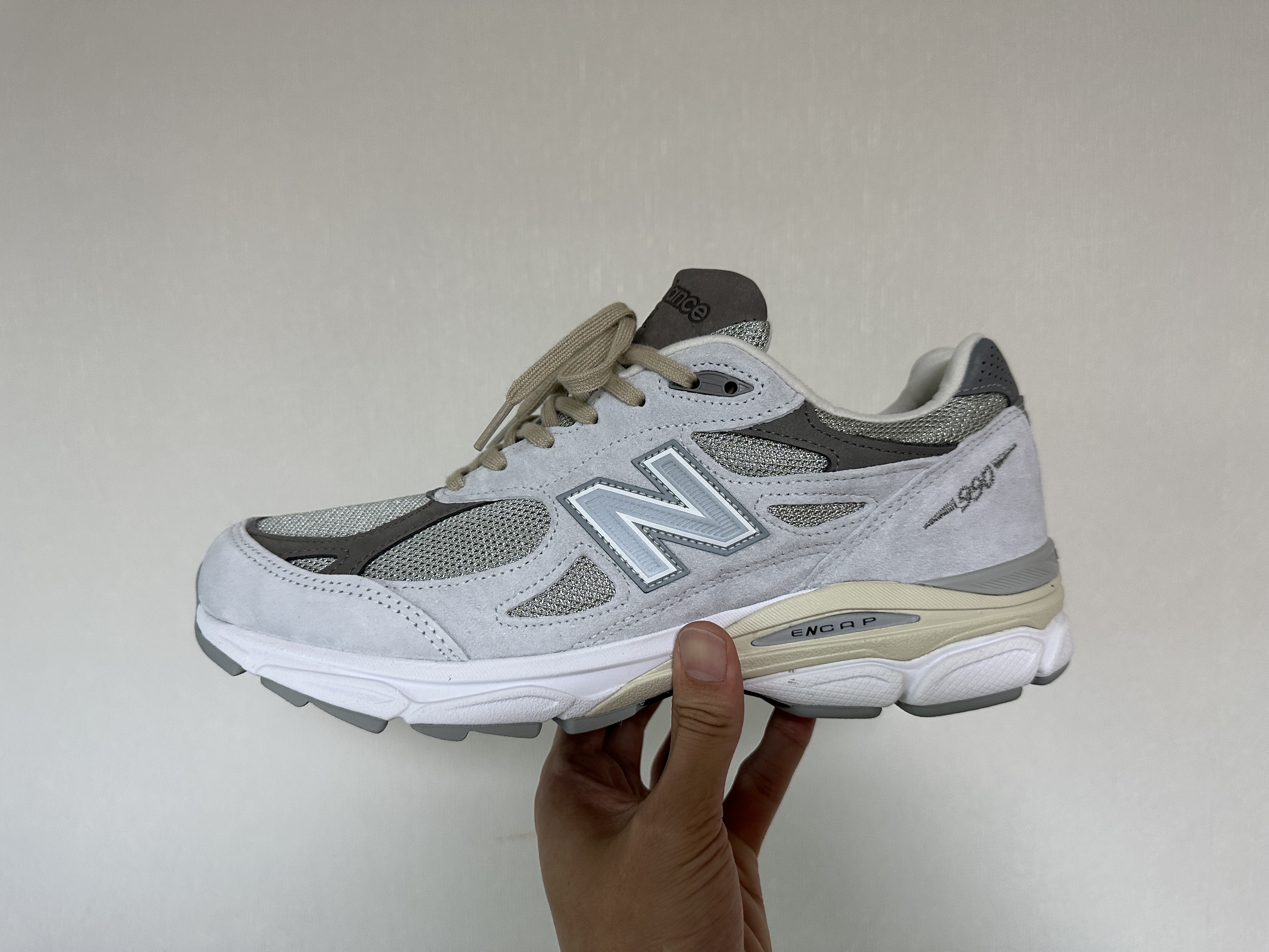 New Balance x YCMC 990v3 Made in USA Grey - YCMC Exclusive 착용 스타일
