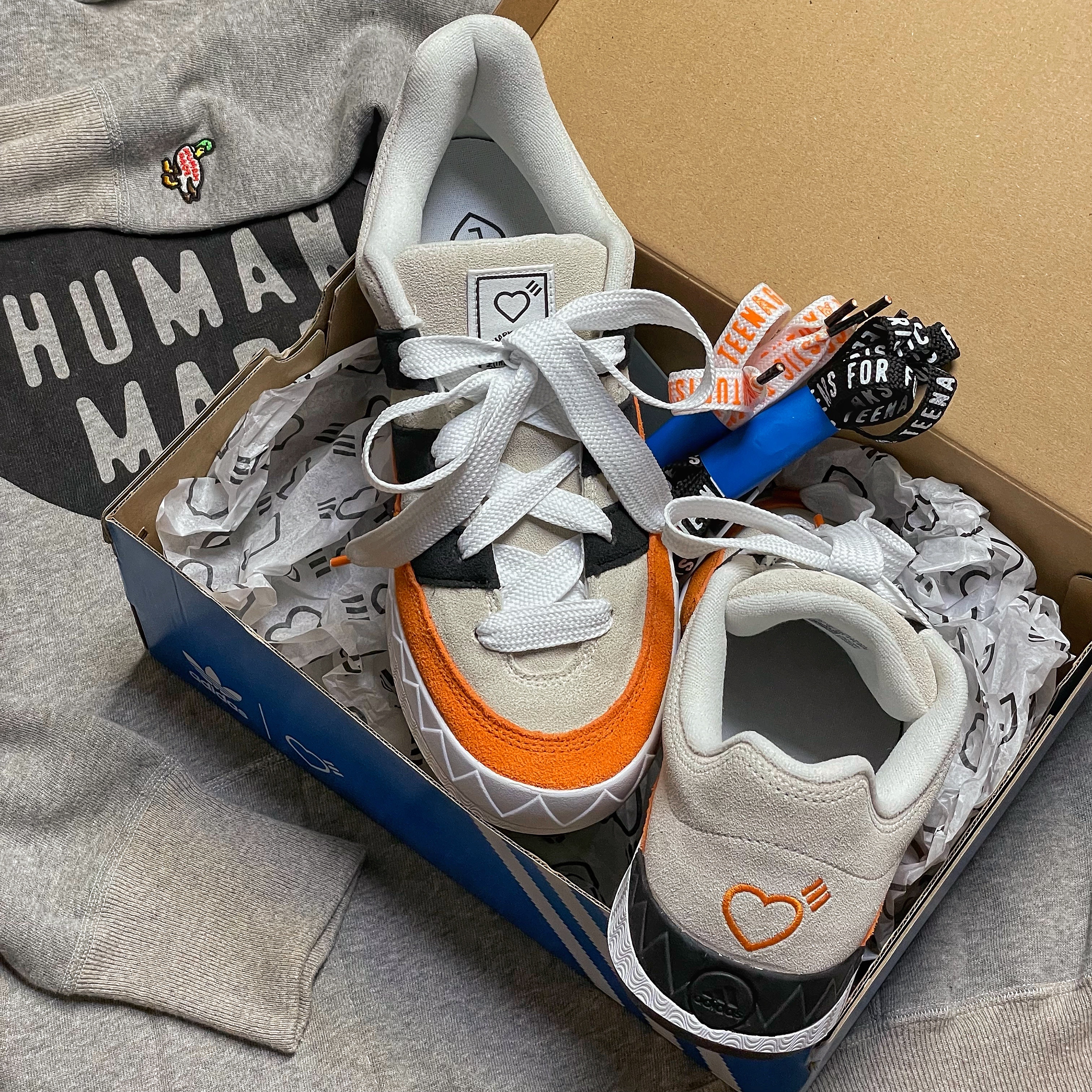 Adidas x Human Made Adimatic White 착용 스타일