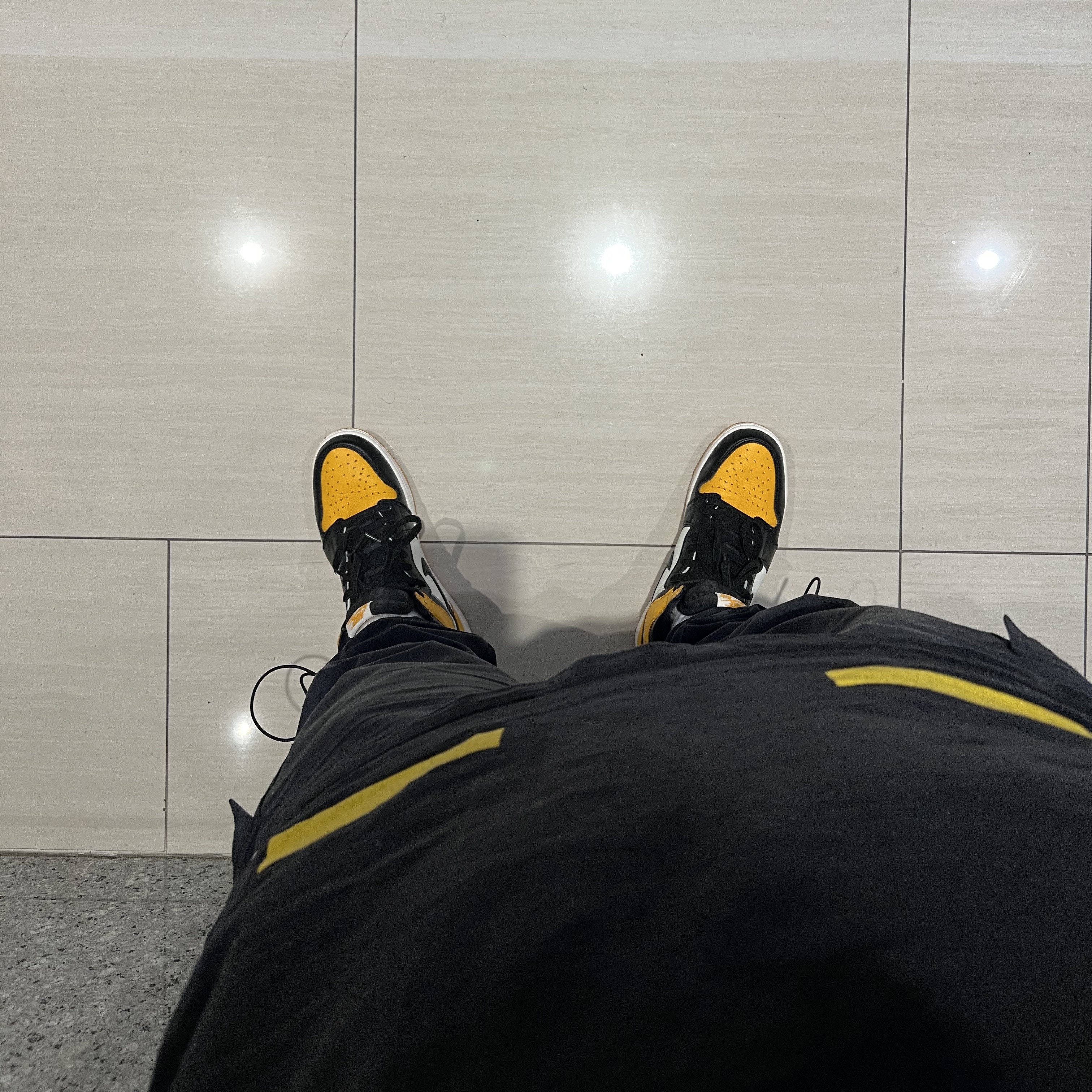 Jordan 1 Retro High OG Taxi 착용 스타일