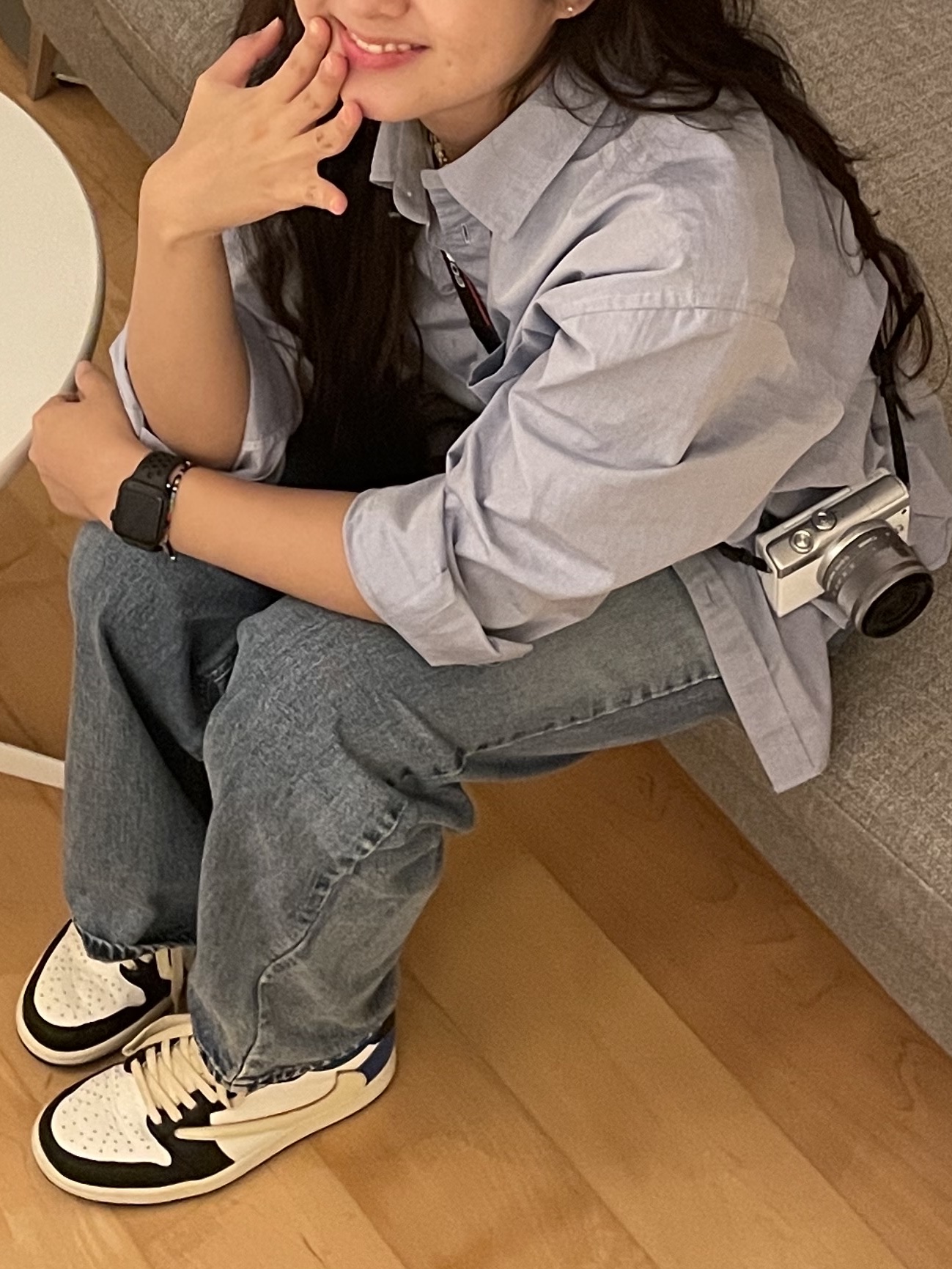 Jordan 1 x Travis Scott x Fragment Retro Low OG SP Military Blue 착용 스타일 - 2