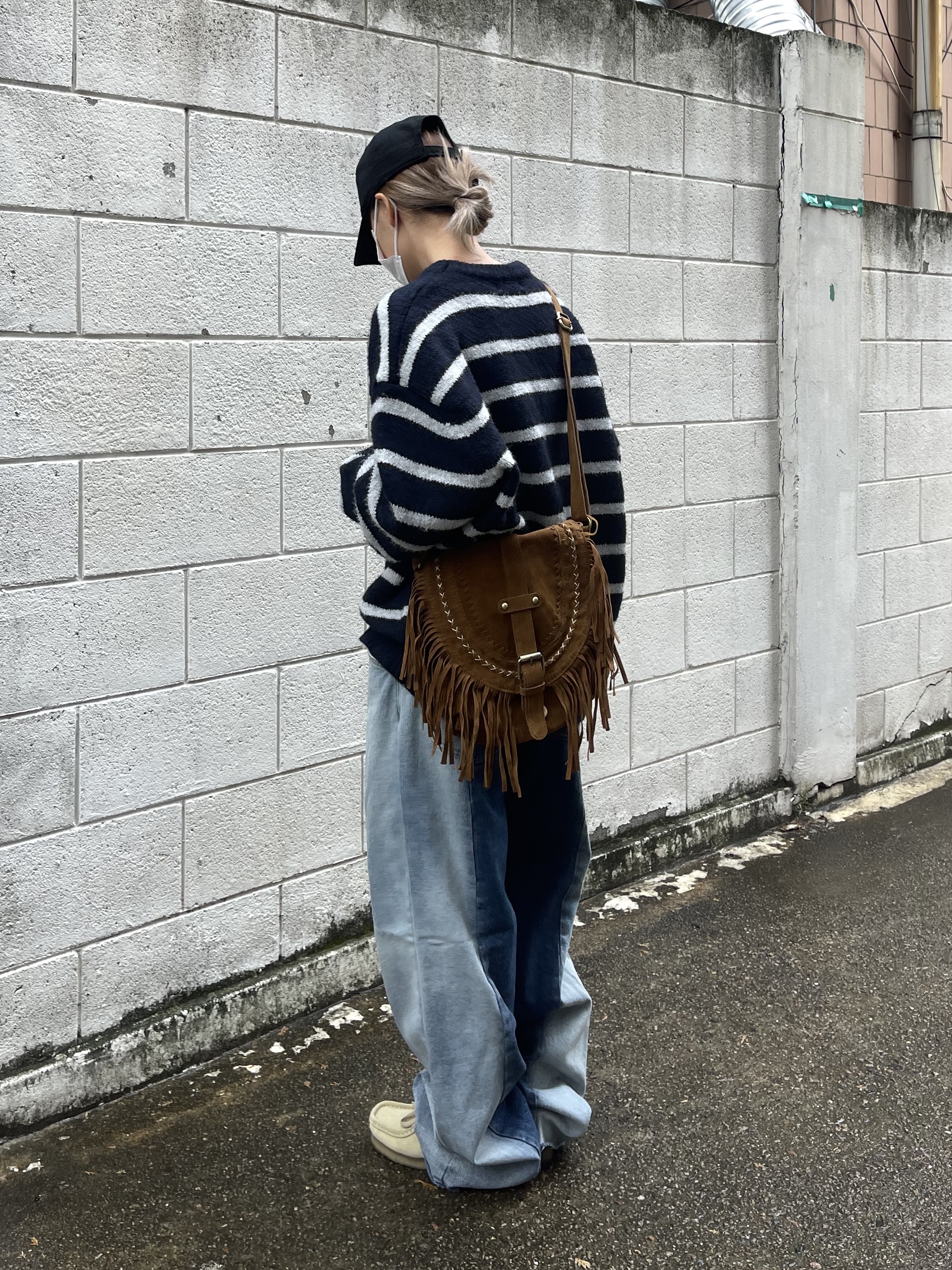Clarks x Thisisneverthat Wallabee Maple 착용 스타일 - 1