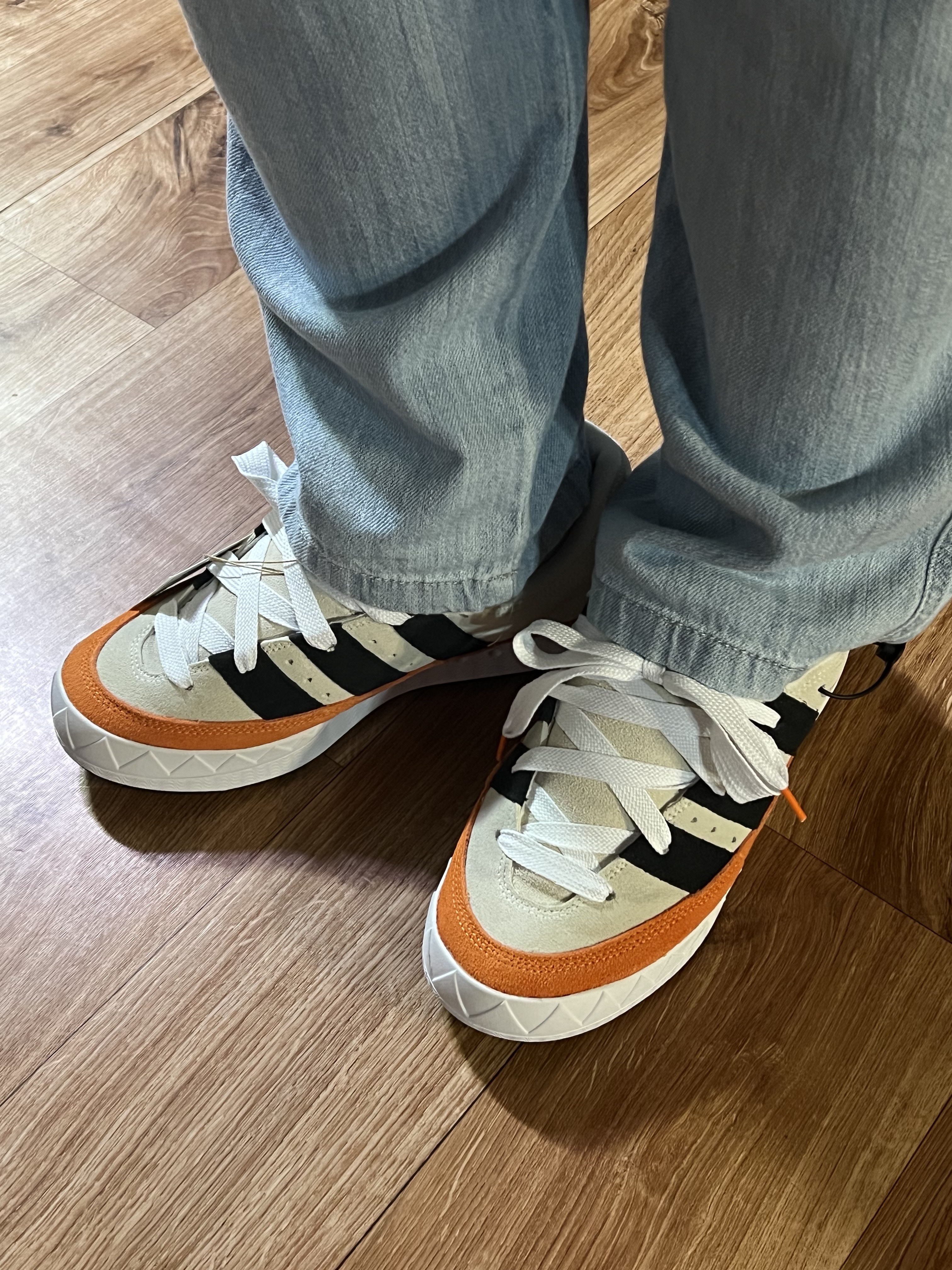Adidas x Human Made Adimatic White 착용 스타일 - 2
