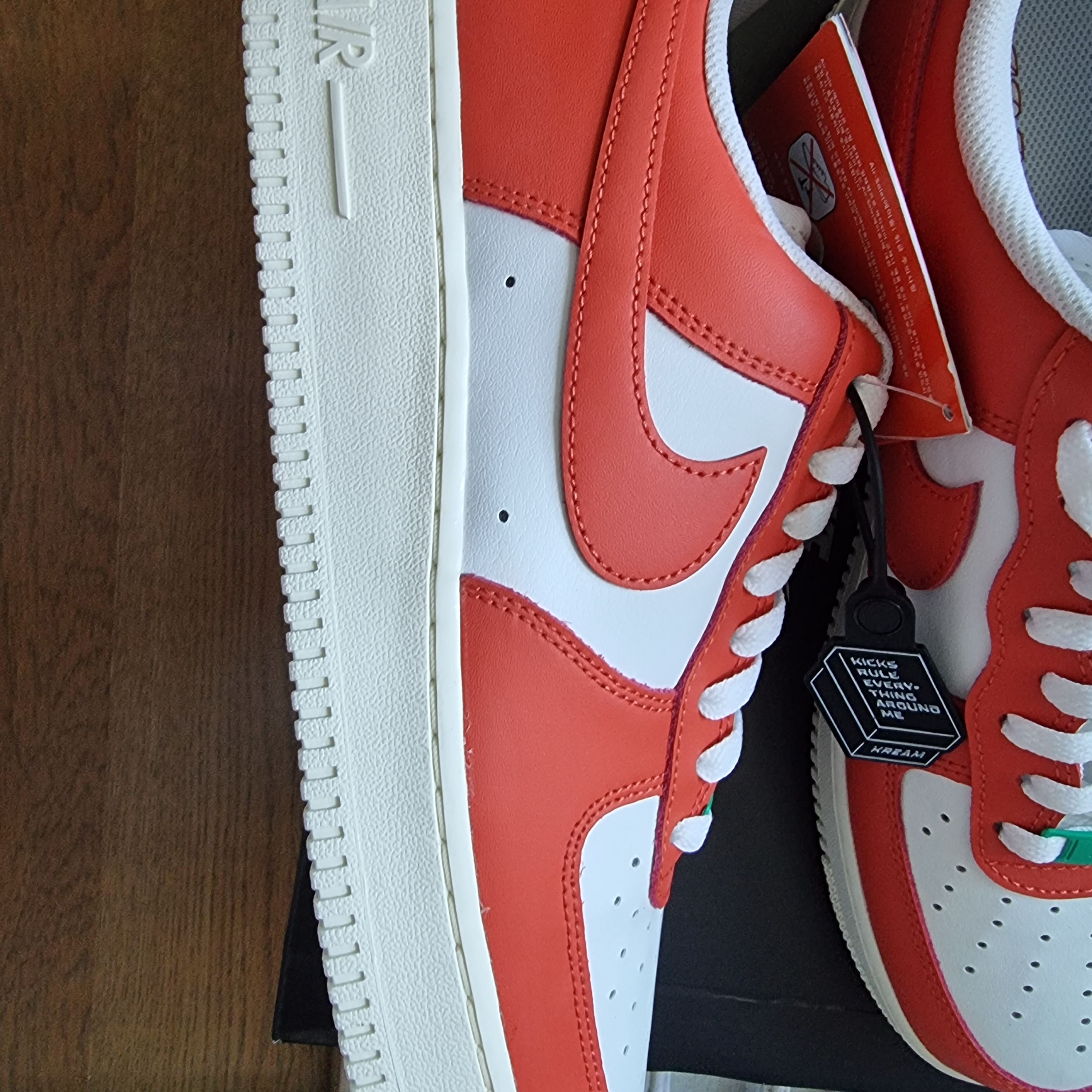 Nike Air Force 1 '07 LV8 Pojangmacha 착용 스타일 - 2