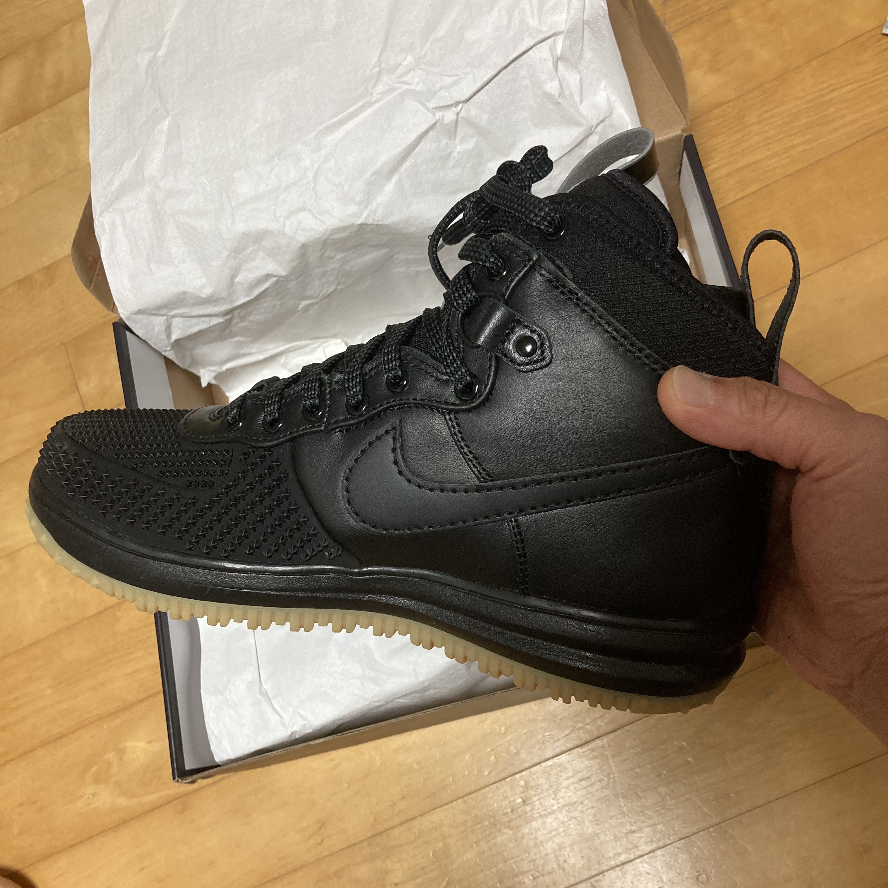 Nike Lunar Force 1 Duckboot Black Gum 착용 스타일 - 2