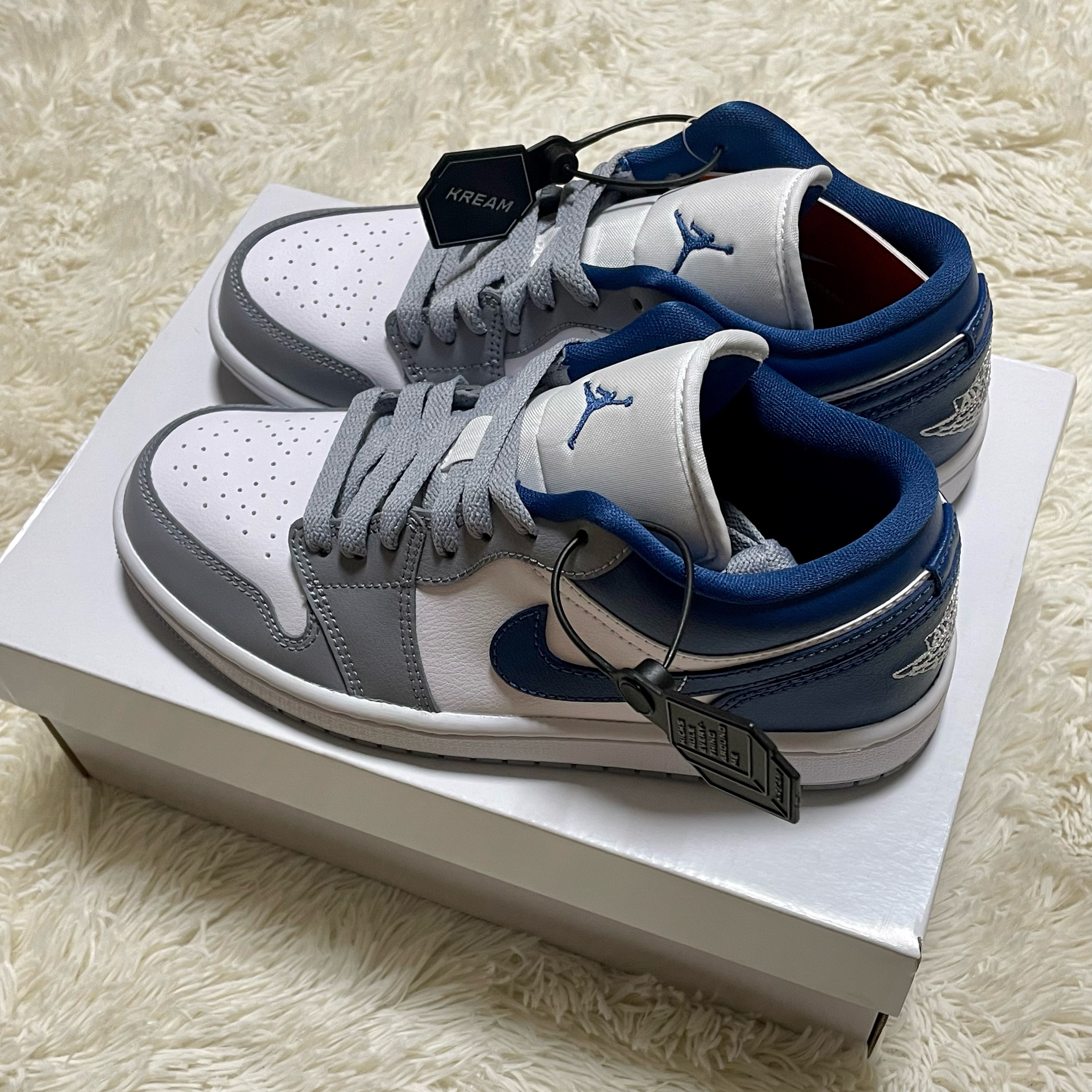(W) Jordan 1 Low White Grey Blue 착용 스타일