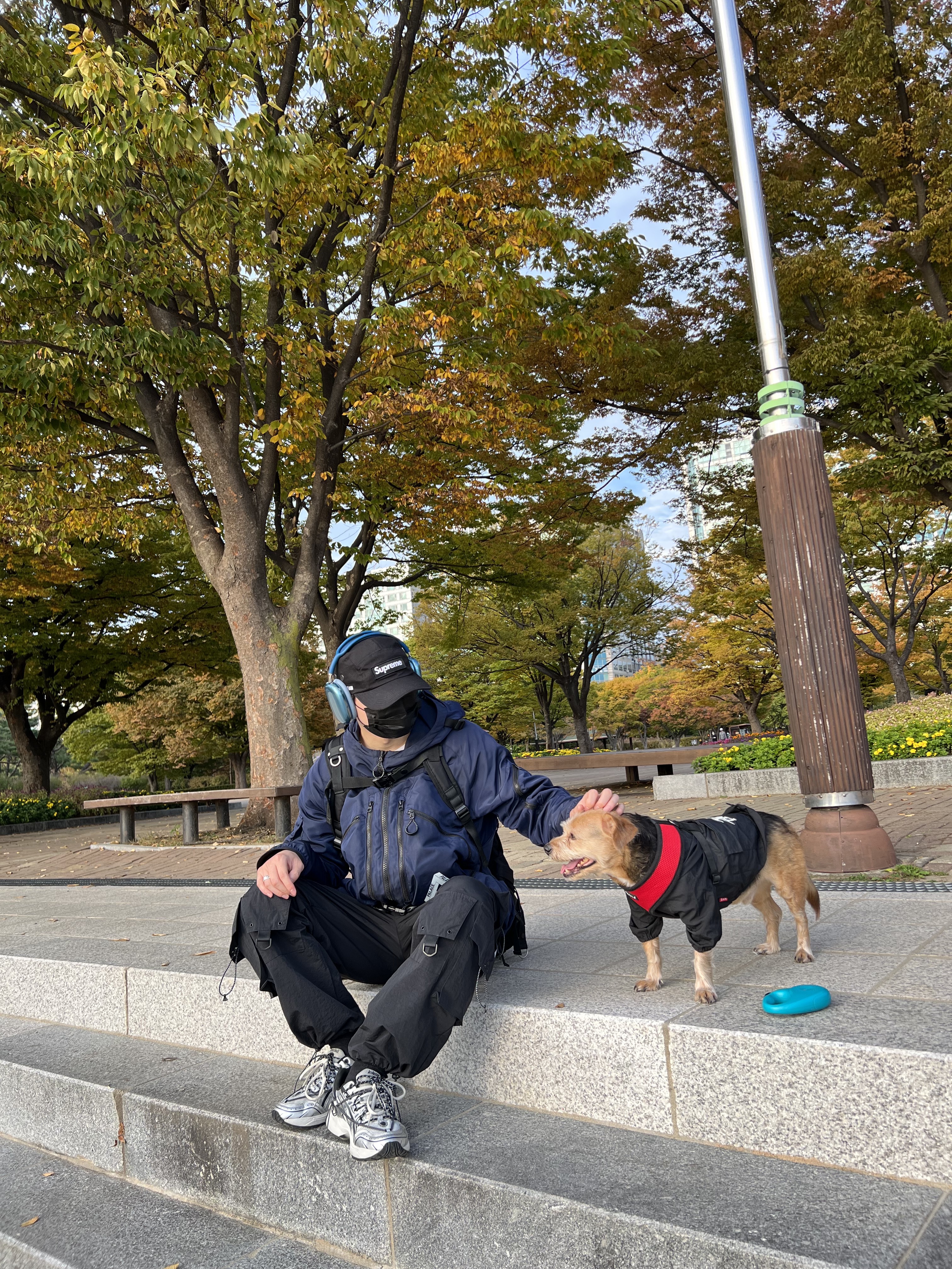 Supreme Washed Chino Twill Camp Cap Black, Palace Ballistic Jacket Ink Blue - 20FW 착용 스타일 - 2