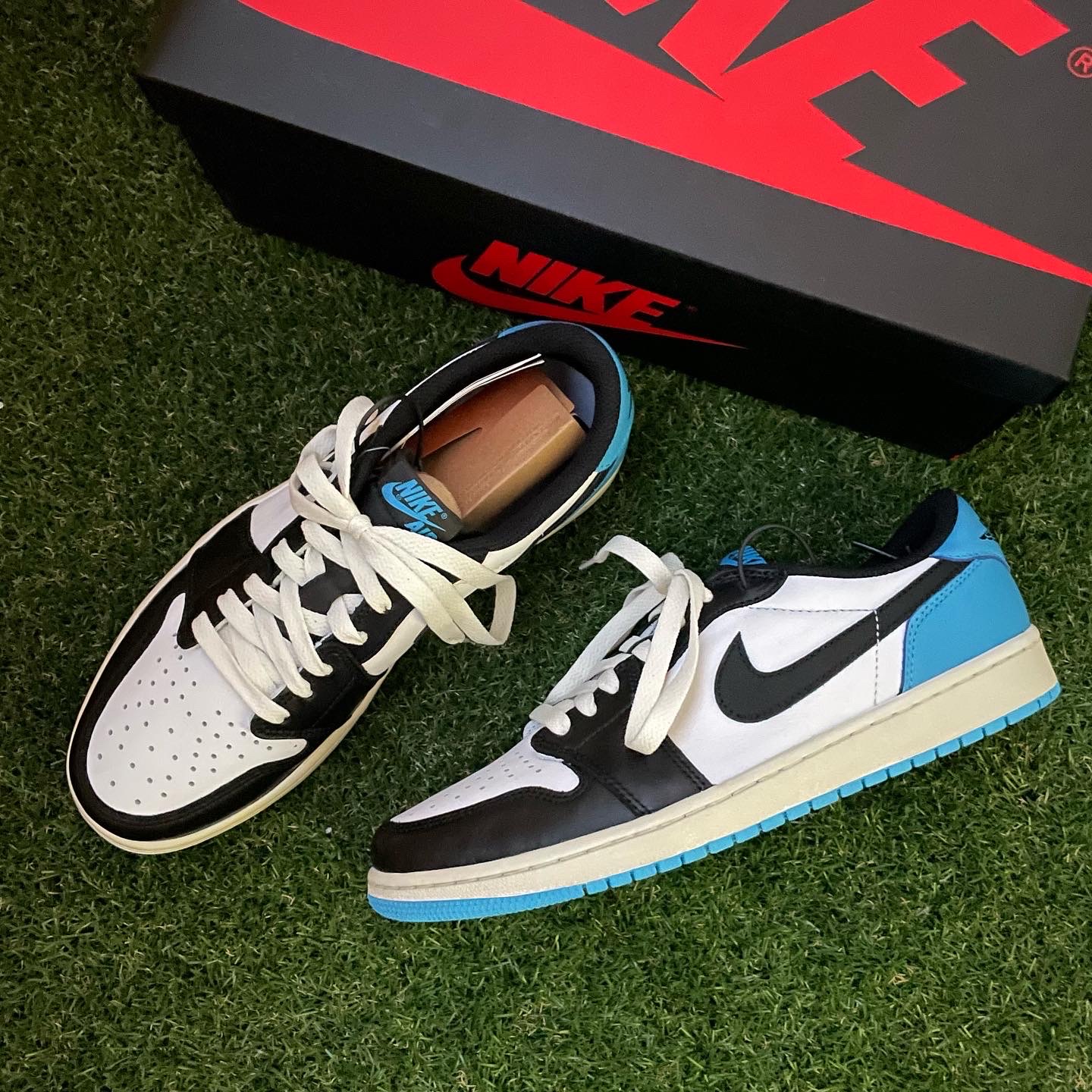 Jordan 1 Retro High OG Heritage, Jordan 1 Retro High OG Taxi 착용 스타일 - 3
