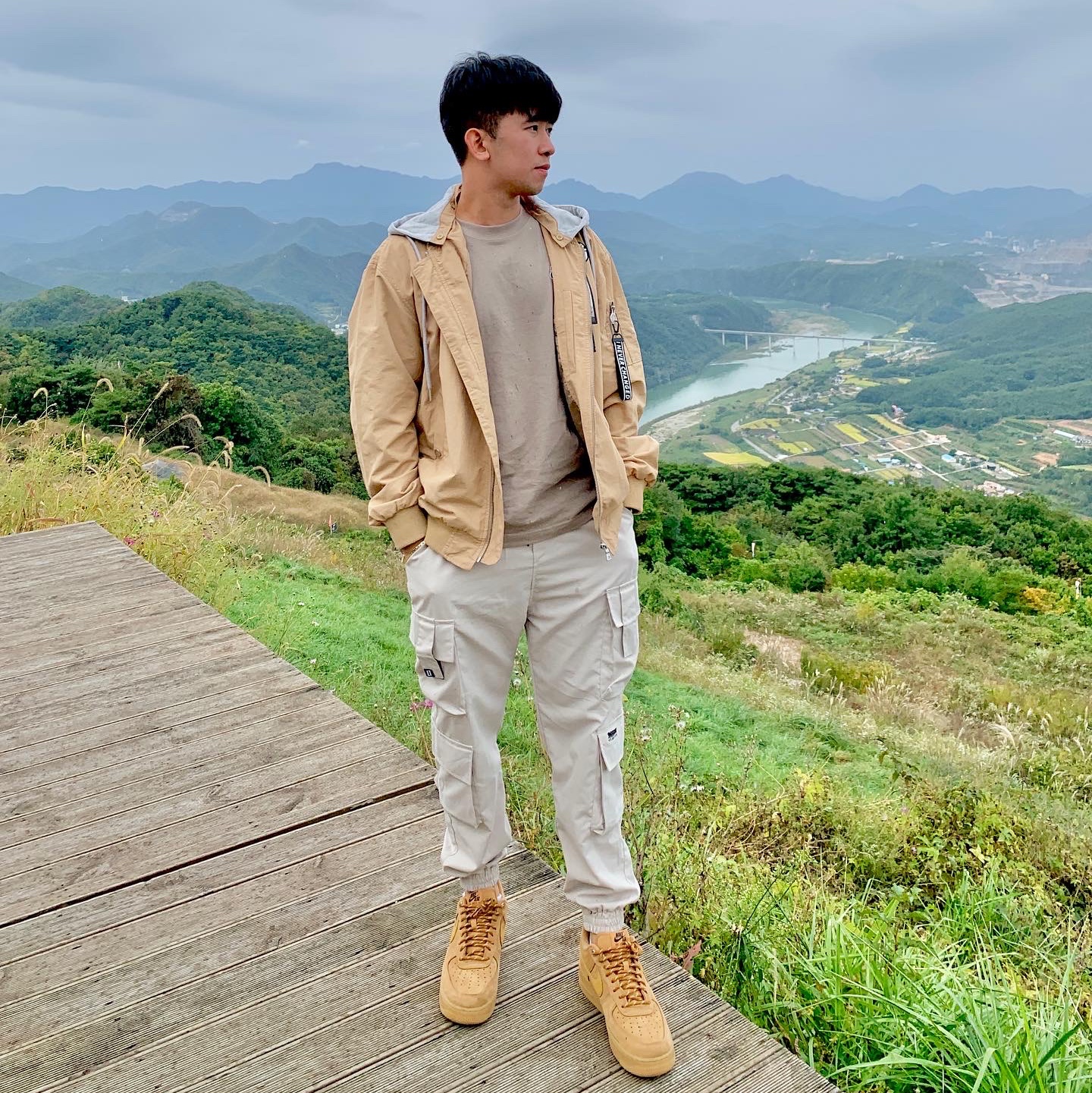 Nike Air Force 1 '07 WB Flax 착용 스타일 - 1