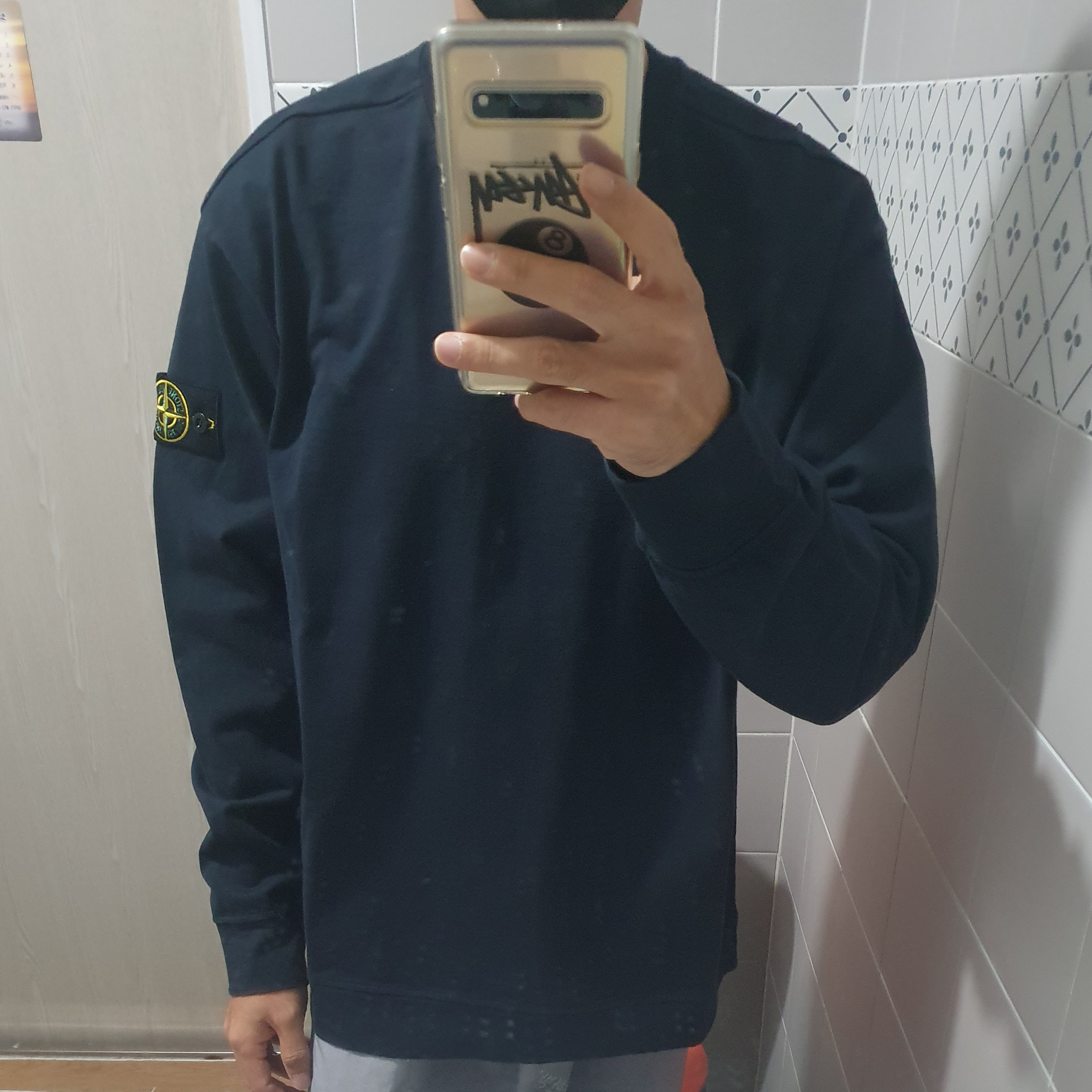 Stone Island 63750 Garment Dyed Heavy Cotton Long Sleeve T-Shirt Navy Blue - 22SS 착용 스타일