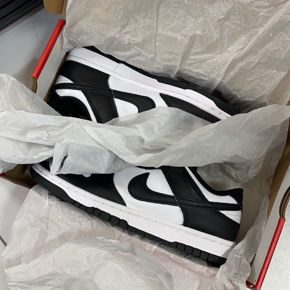 (W) Nike Dunk Low Black 착용 스타일