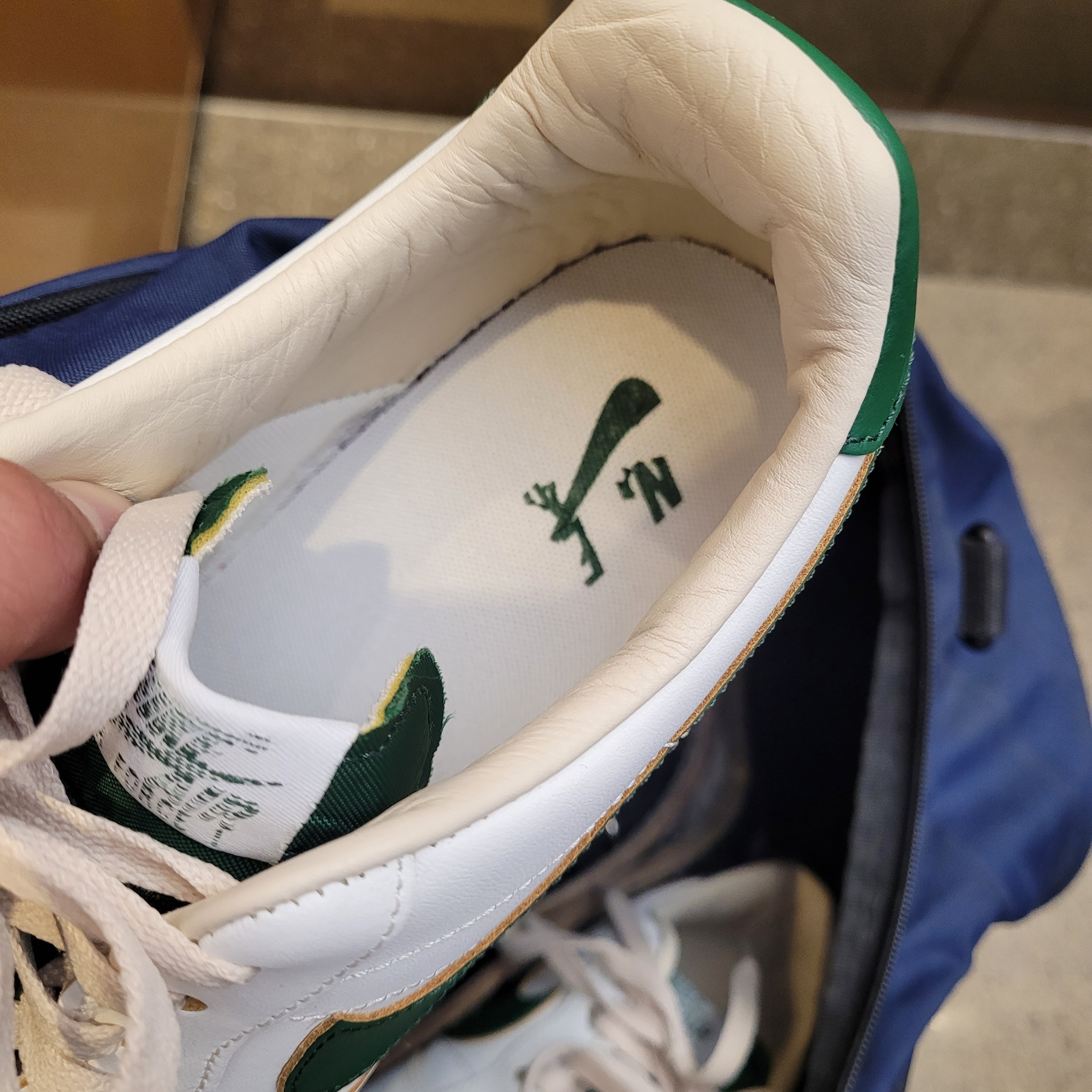 (W) Nike Air Force 1 Low Gorge Green 착용 스타일 - 1