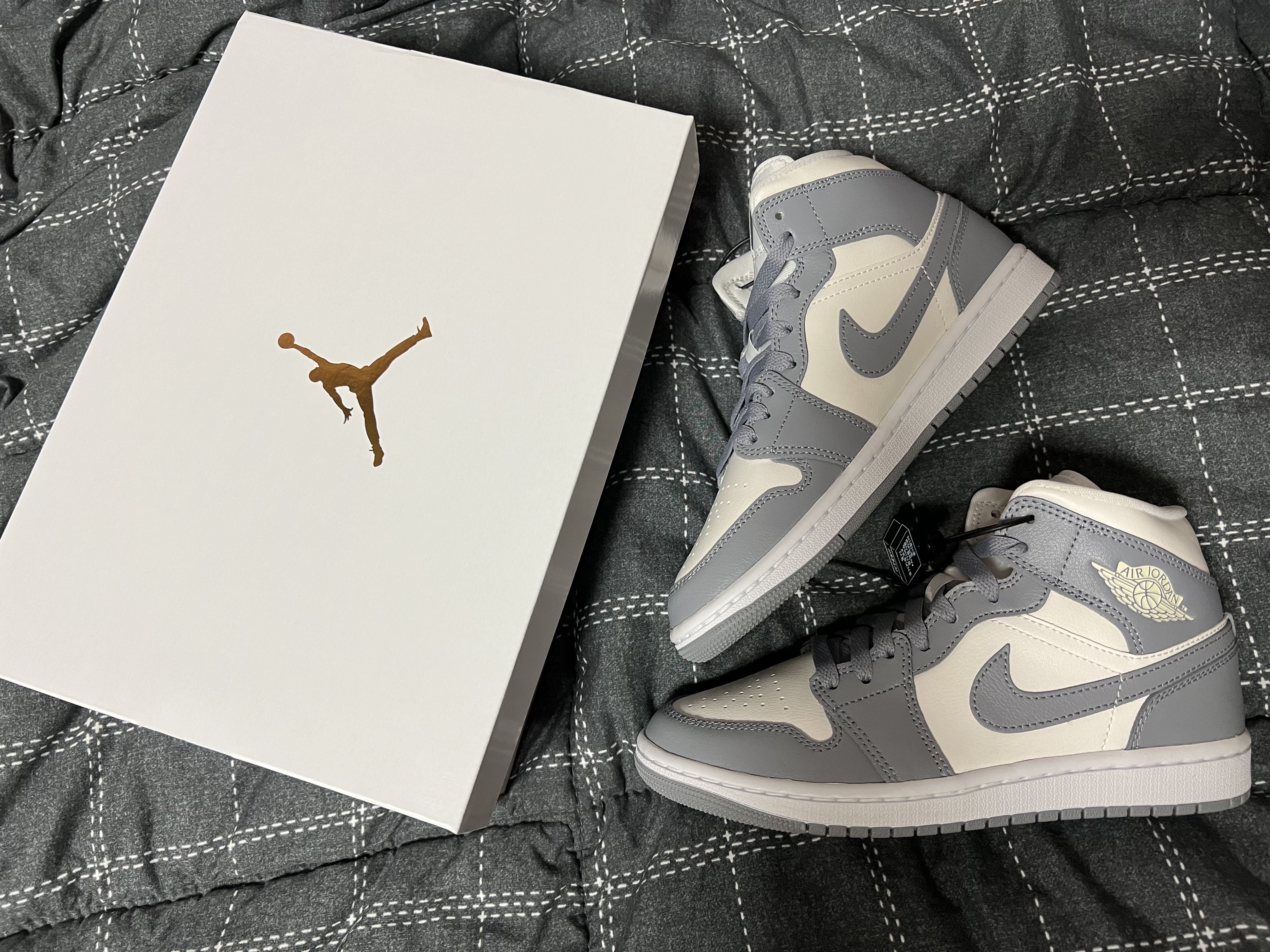 (W) Jordan 1 Mid Sail Stealth 착용 스타일
