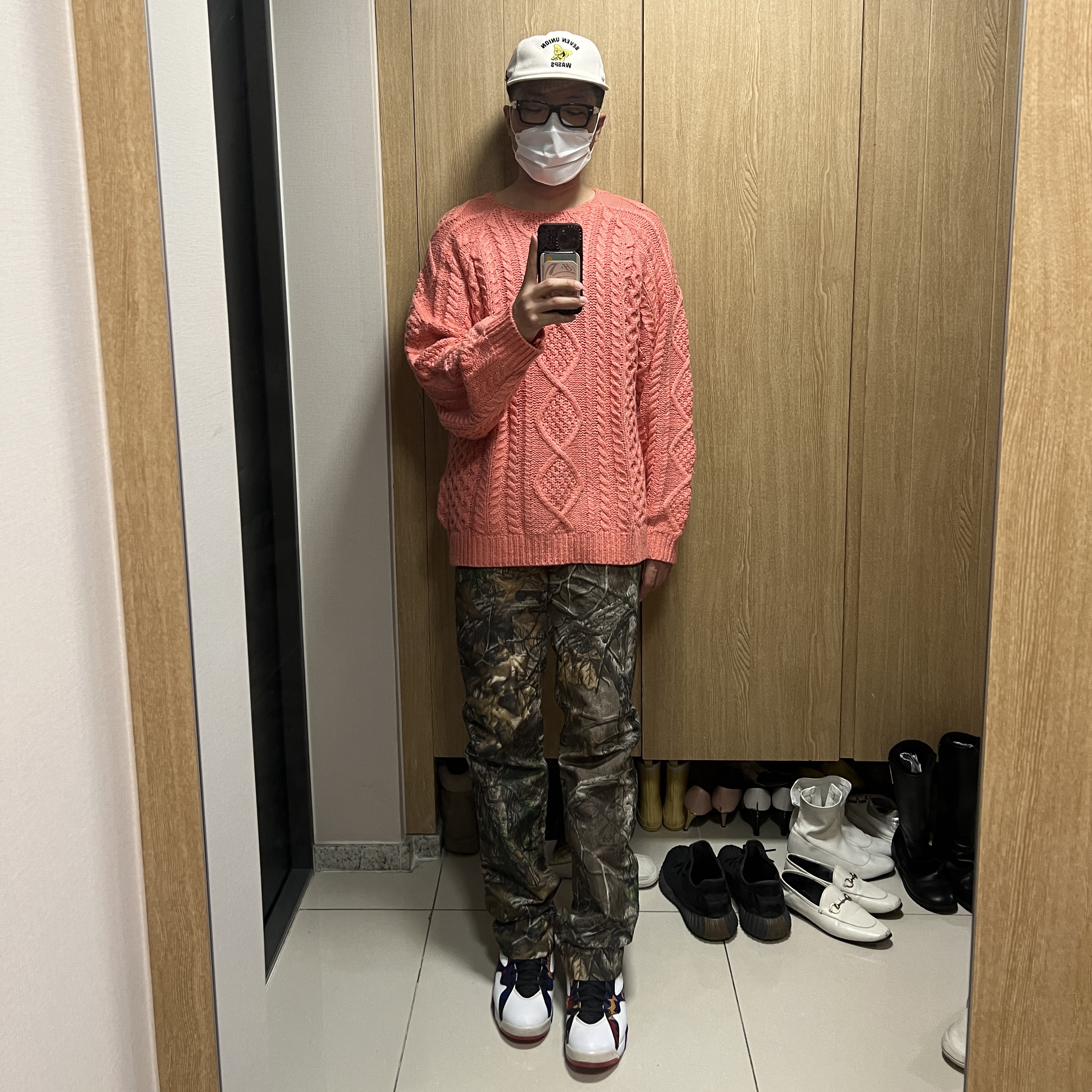 Essentials Cable Knit Coral - 22FW, Jordan 7 Retro Nothing But Net 착용 스타일