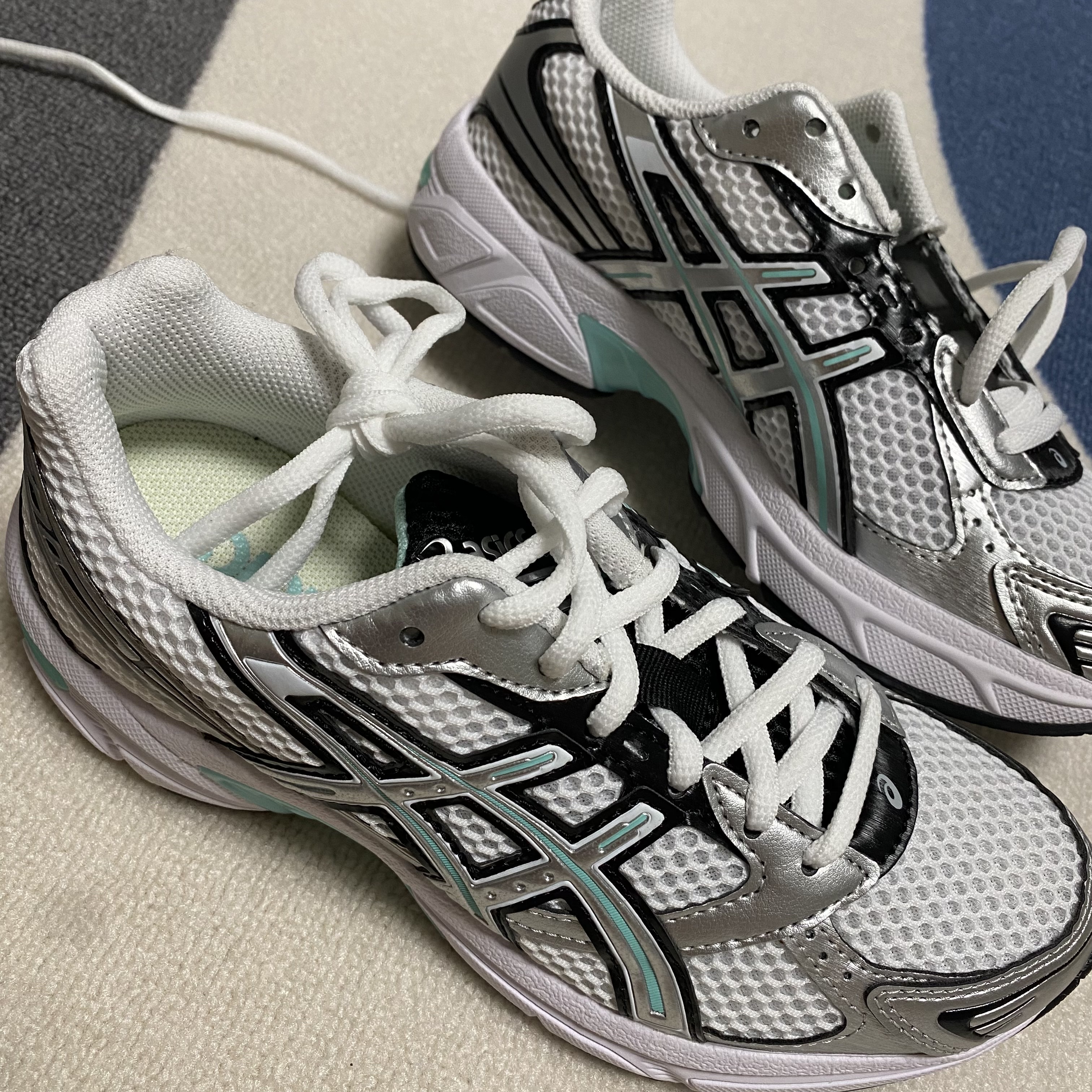 Asics Gel-1130 White Pure Silver 착용 스타일