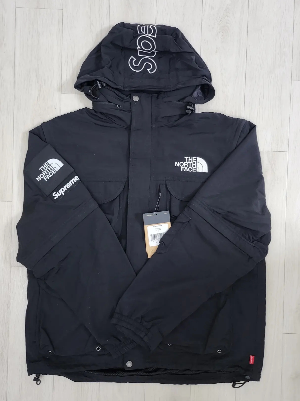 Supreme x The North Face Trekking Convertible Jacket Black - 22SS 착용 스타일 - 2