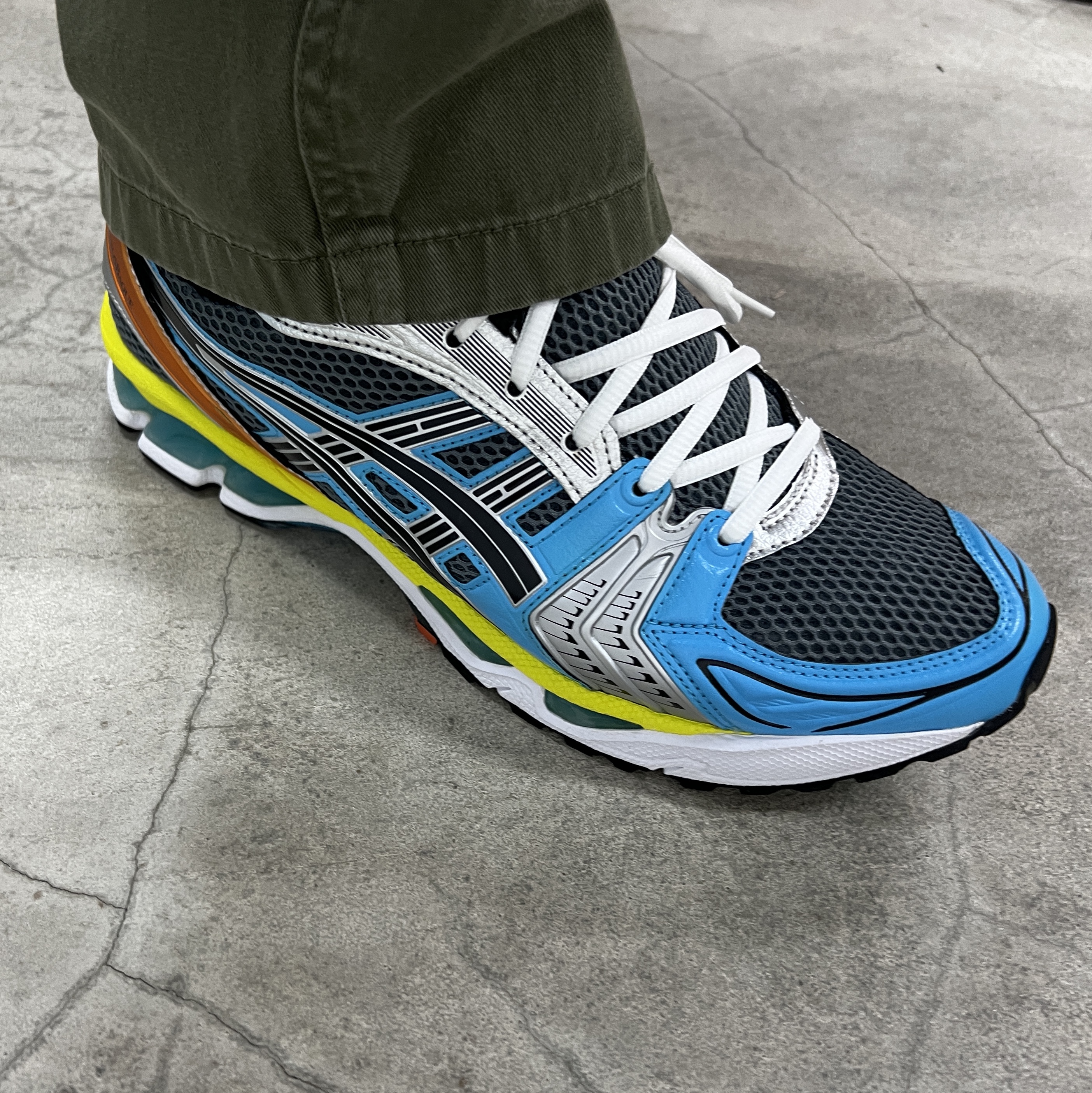 Asics x Angelo Baque Gel-Kayano 14 Blue Multi 착용 스타일