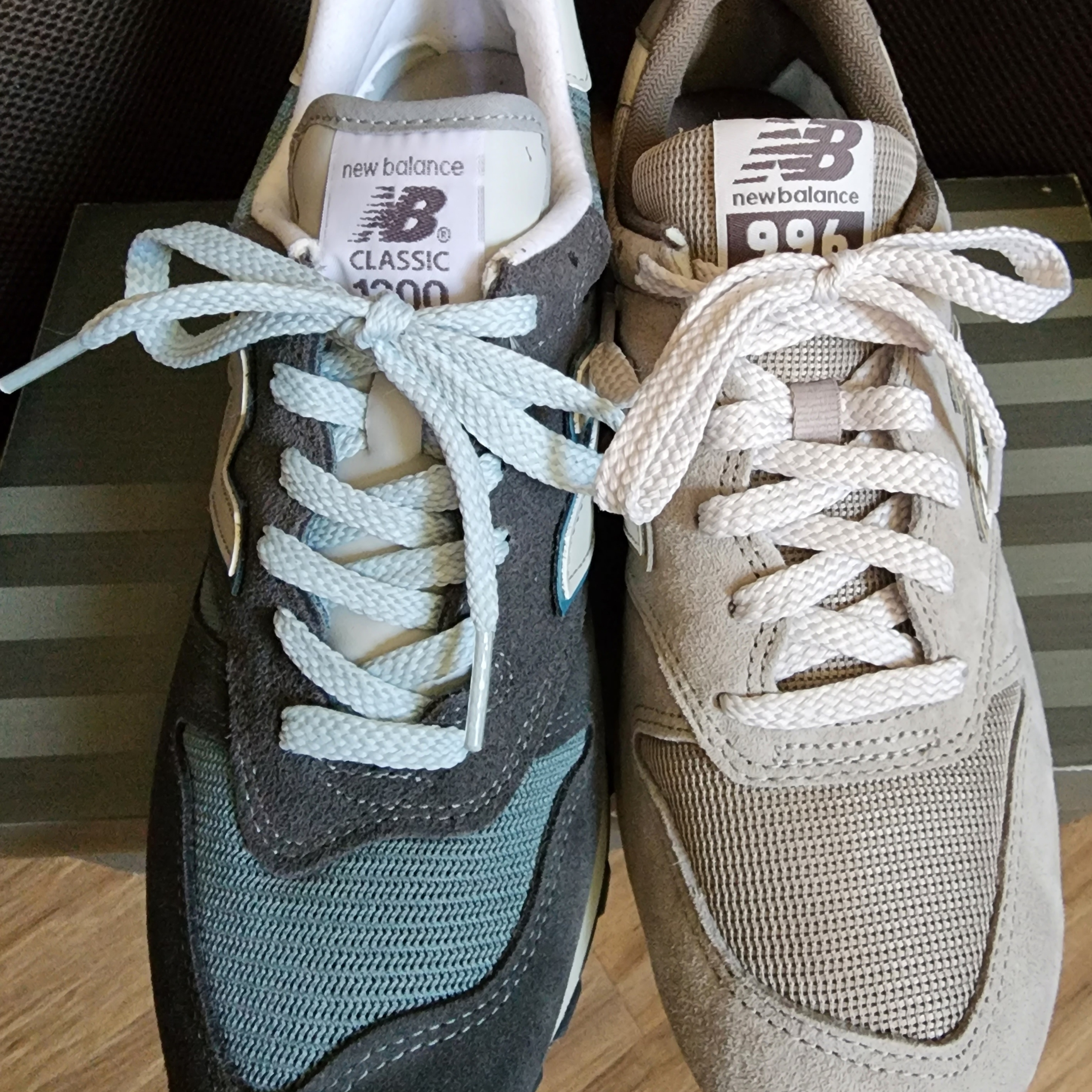 New Balance 1300 Made in USA Steel Blue - D Standard, New Balance 996 Brown 착용 스타일 - 3