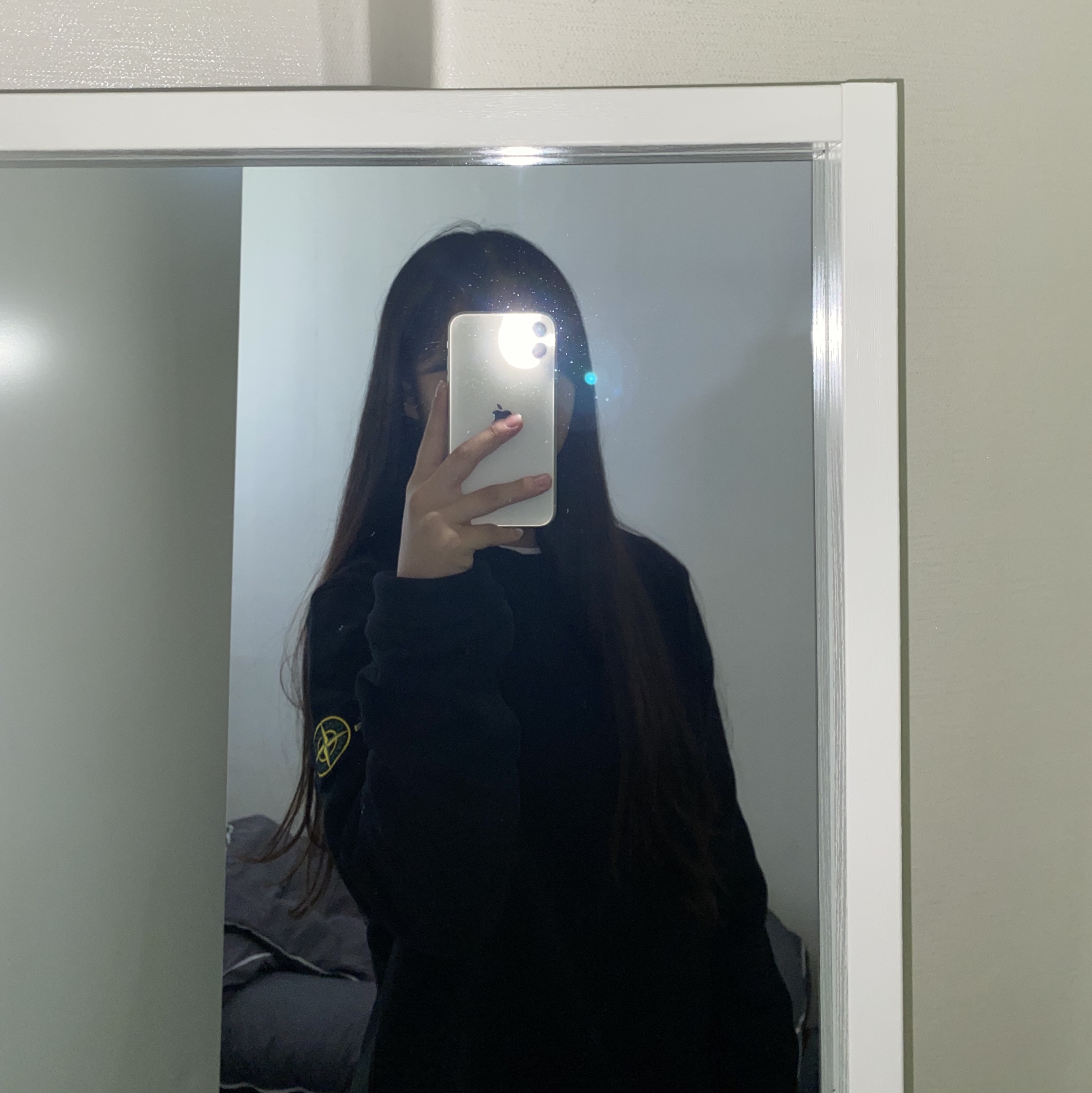 Stone Island 63051 Crewneck Sweatshirt Black - 22SS 착용 스타일 - 1