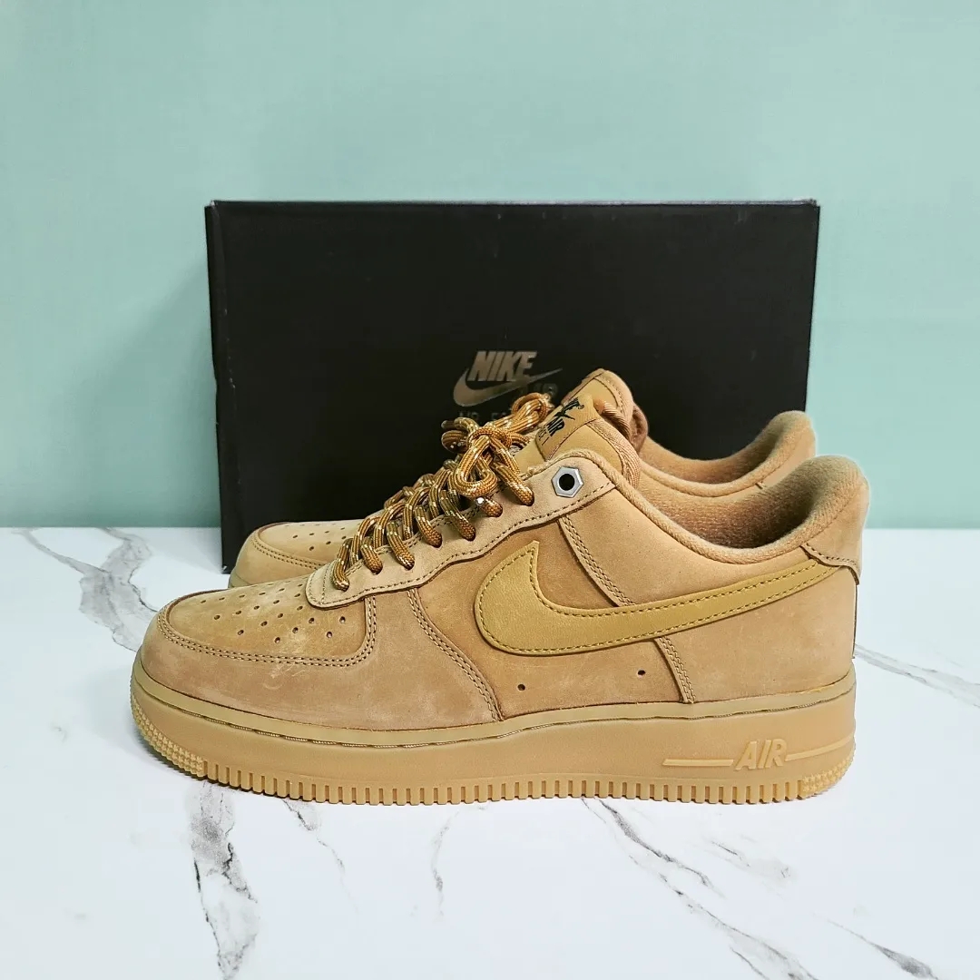 Nike Air Force 1 '07 WB Flax 착용 스타일 - 3