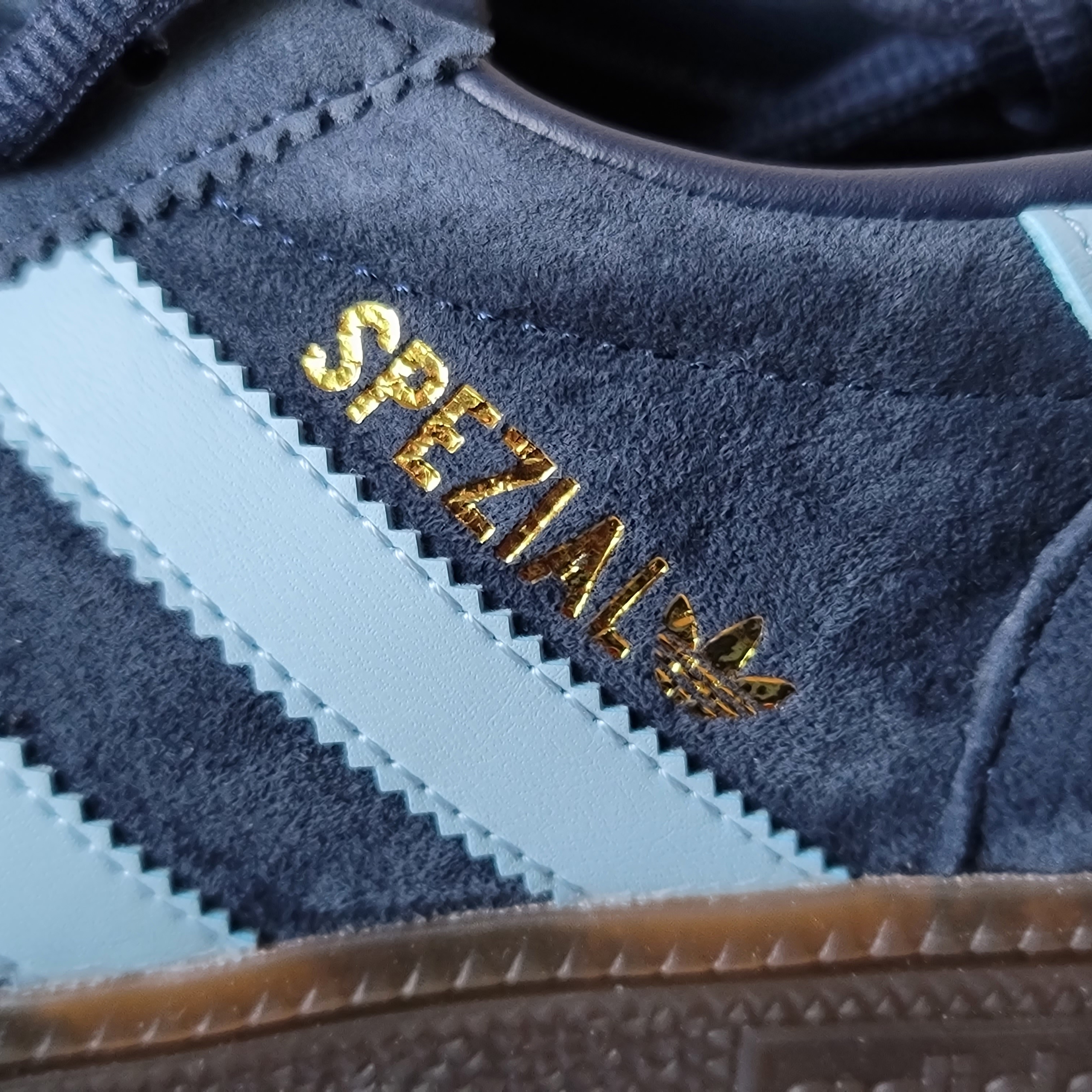 Adidas Spezial Handball Collegiate Navy 착용 스타일 - 1