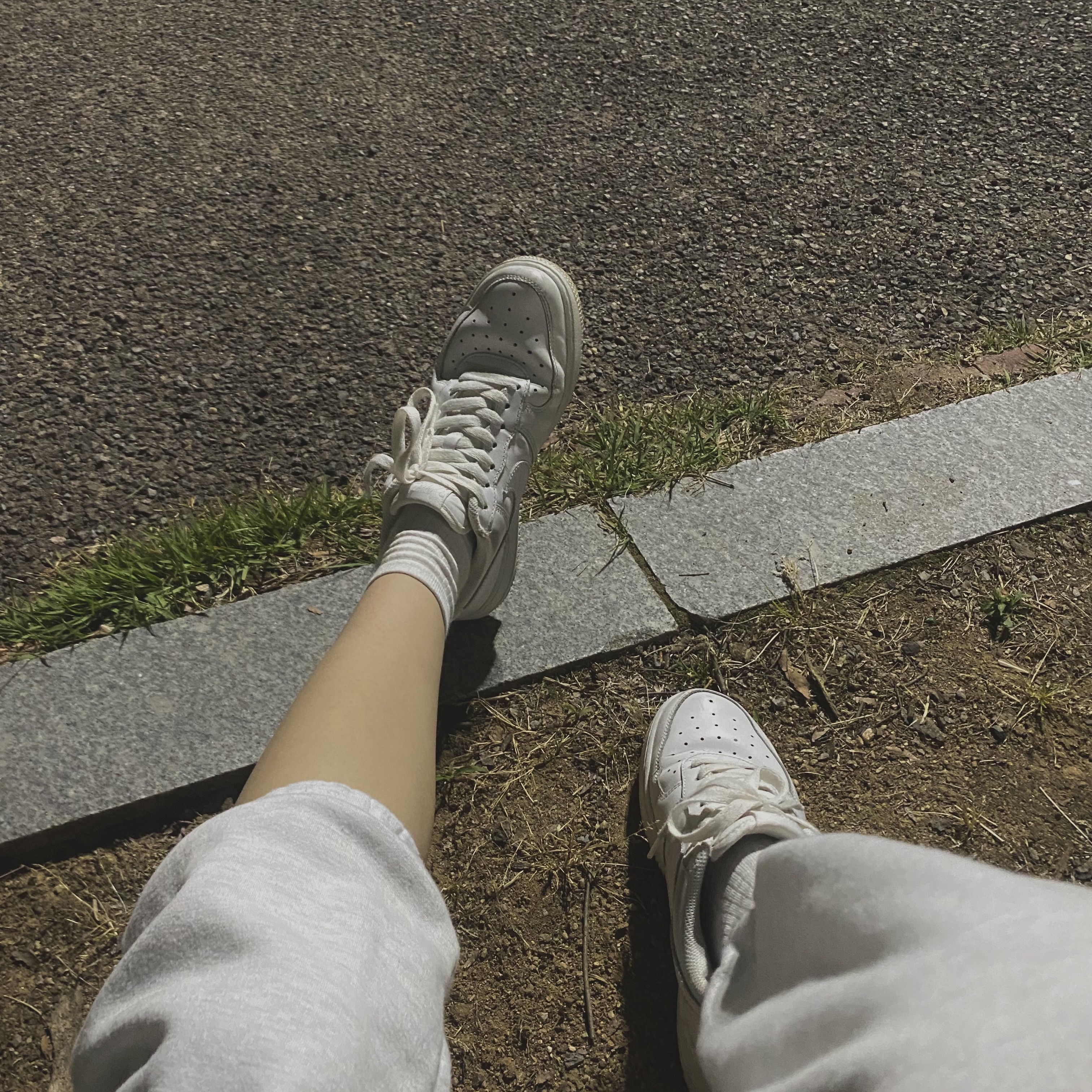 Nike Air Force 1 '07 Low White 착용 스타일