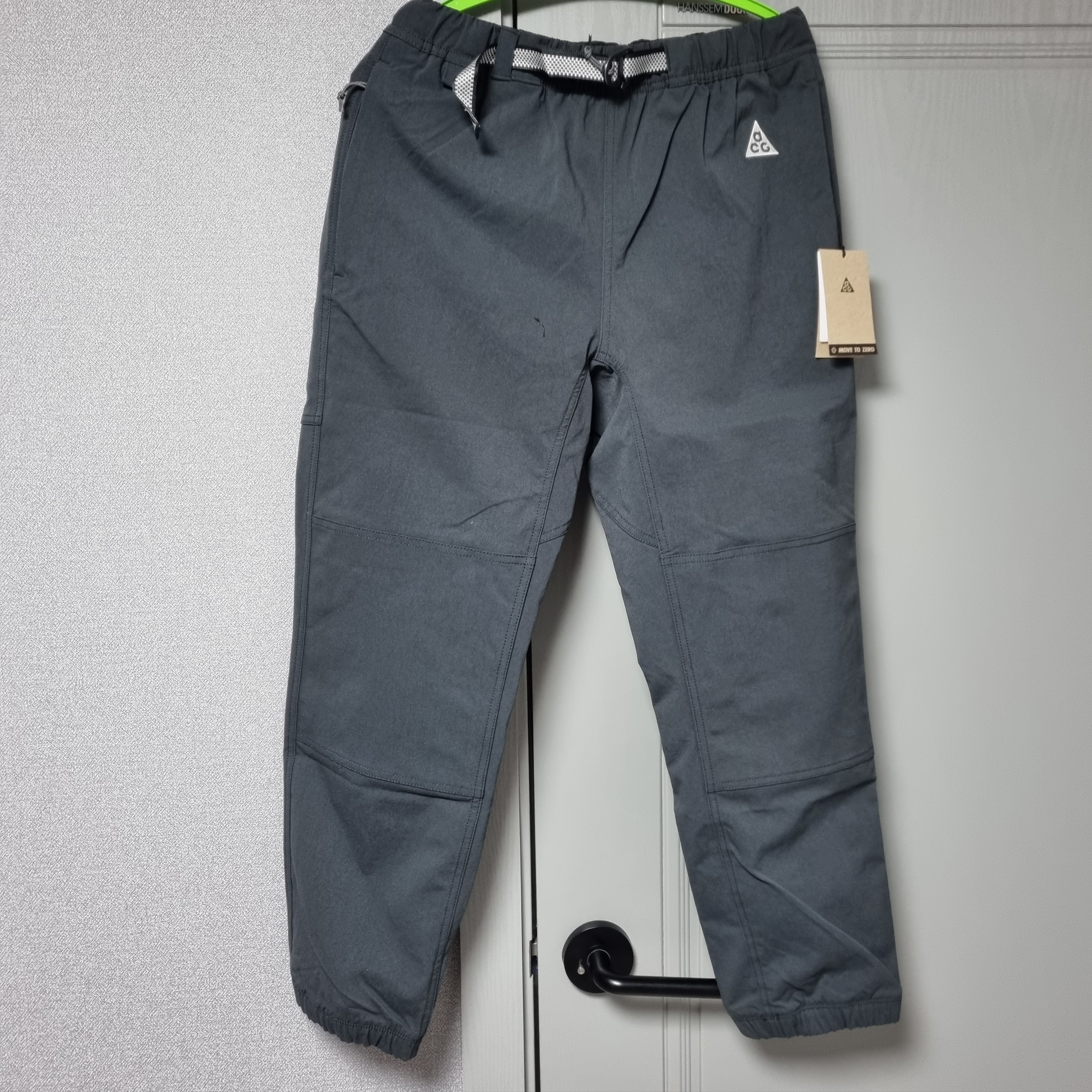 Nike ACG Trail Pants Dark Smoke Grey - Asia 착용 스타일