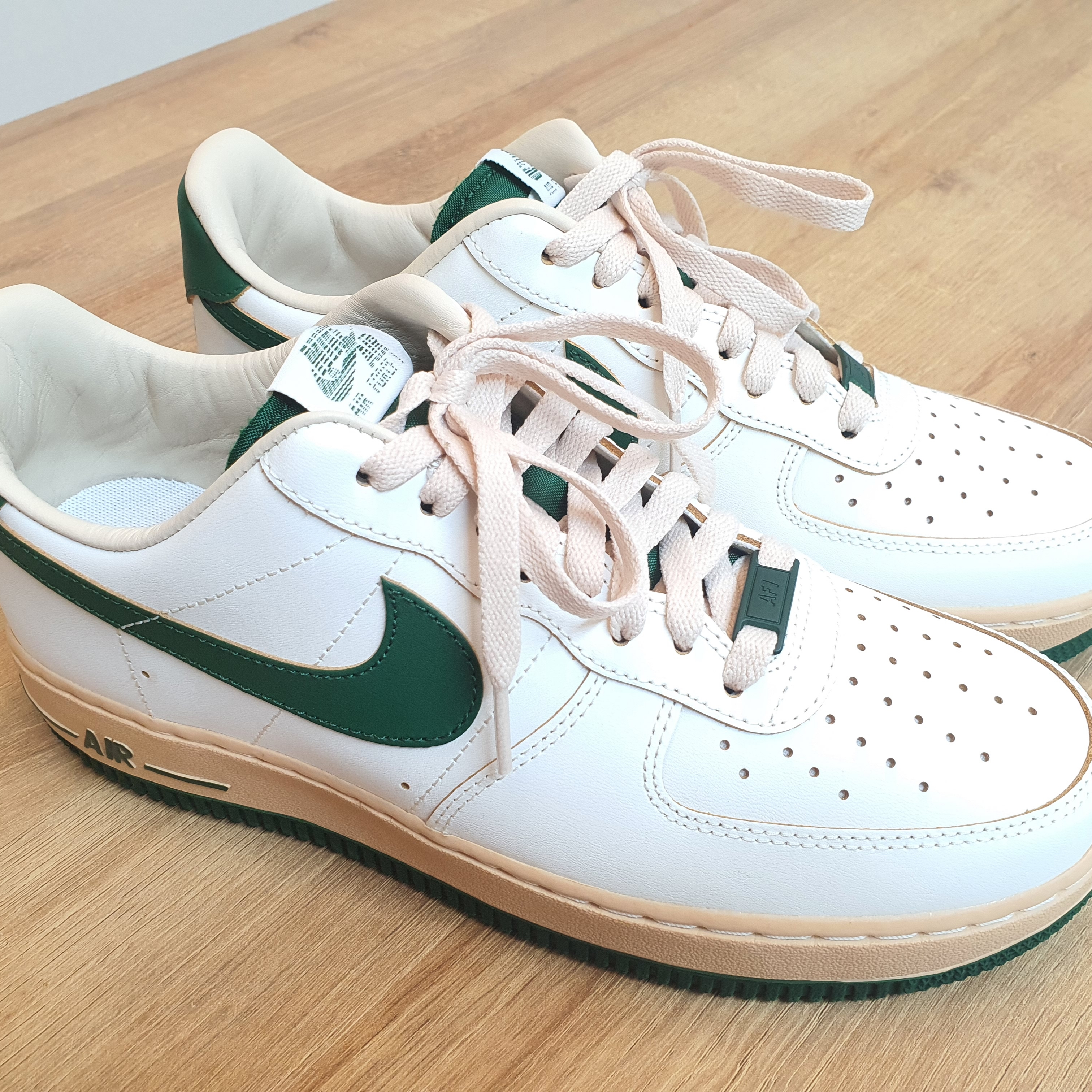 (W) Nike Air Force 1 Low Gorge Green 착용 스타일 - 2