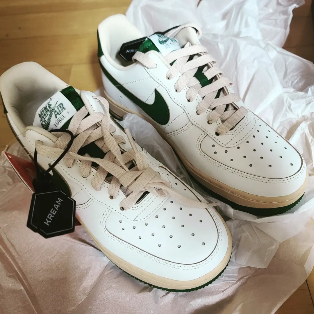 (W) Nike Air Force 1 Low Gorge Green 착용 스타일 - 2