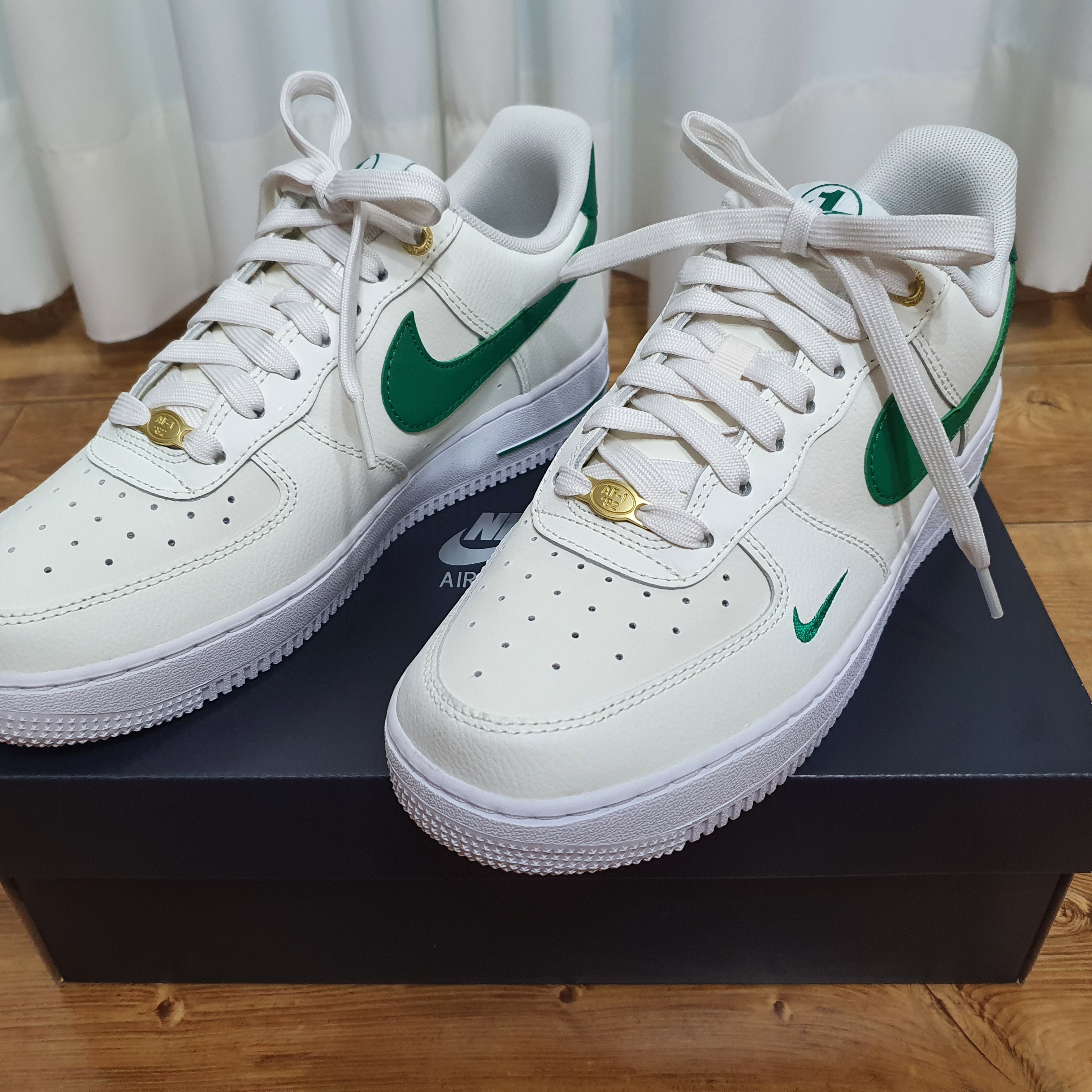 (W) Nike Air Force 1 '07 SE 40th Anniversary Join Forces Sail Malachite 착용 스타일 - 1