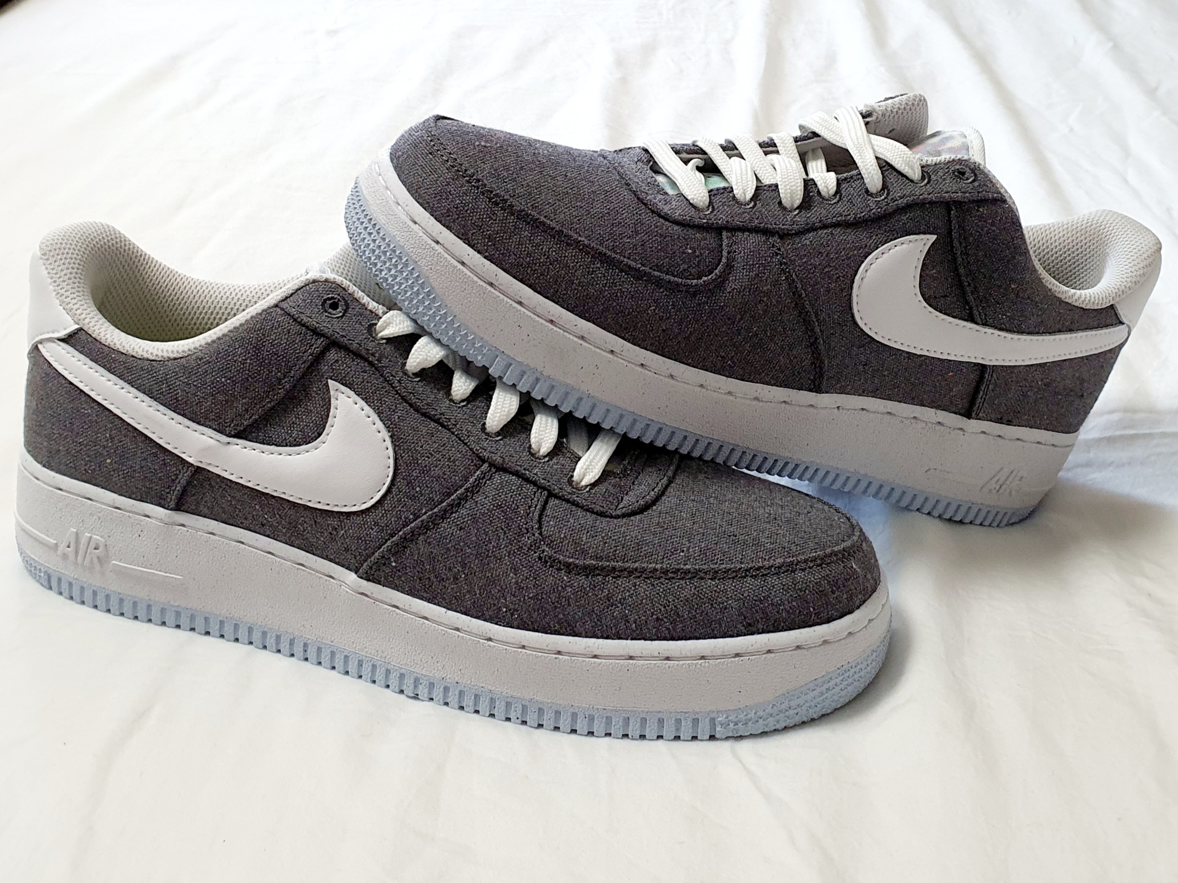 Nike Air Force 1 Low Recycled Canvas 착용 스타일 - 1
