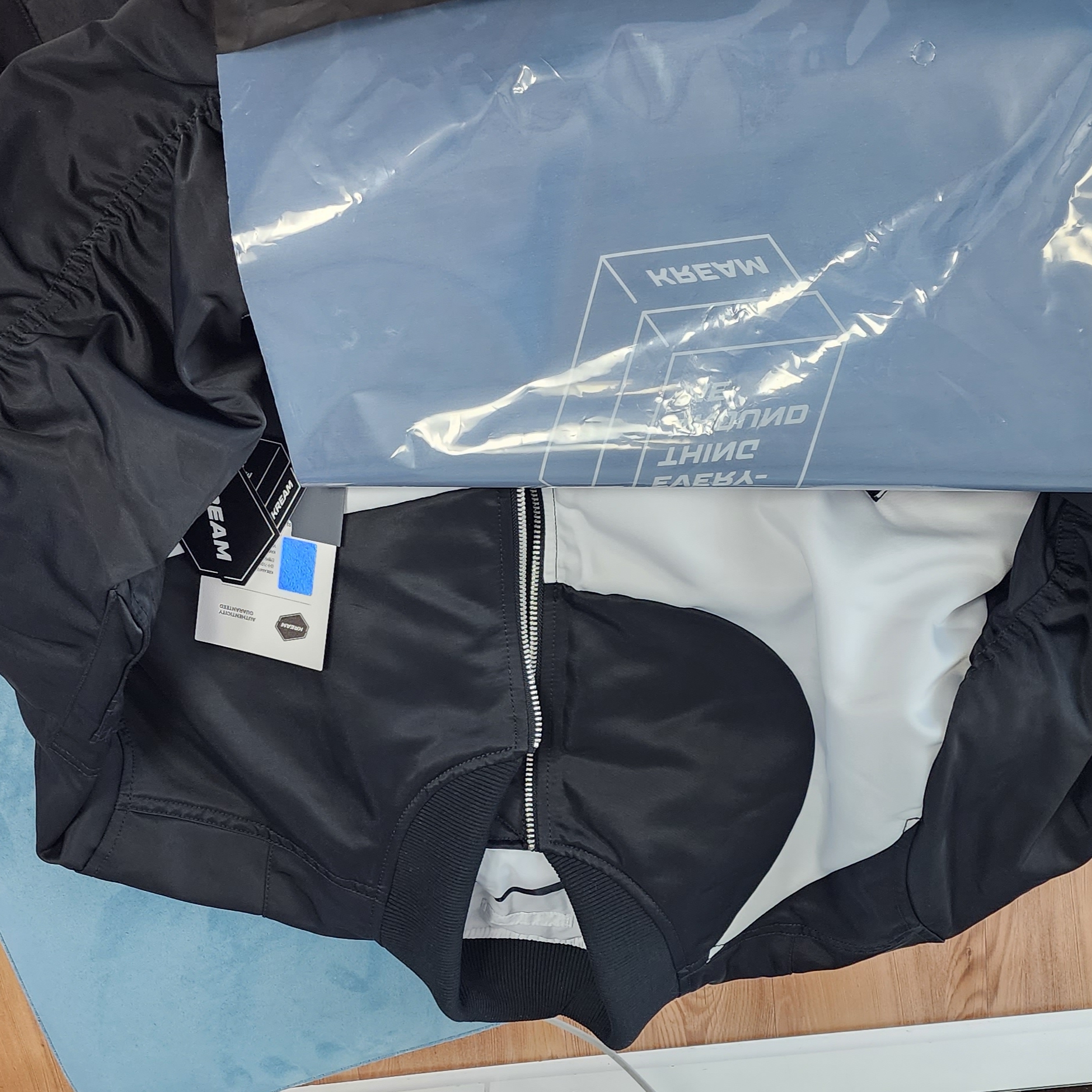 Nike NSW Swoosh Therma-Fit Bomber Black - Asia 착용 스타일