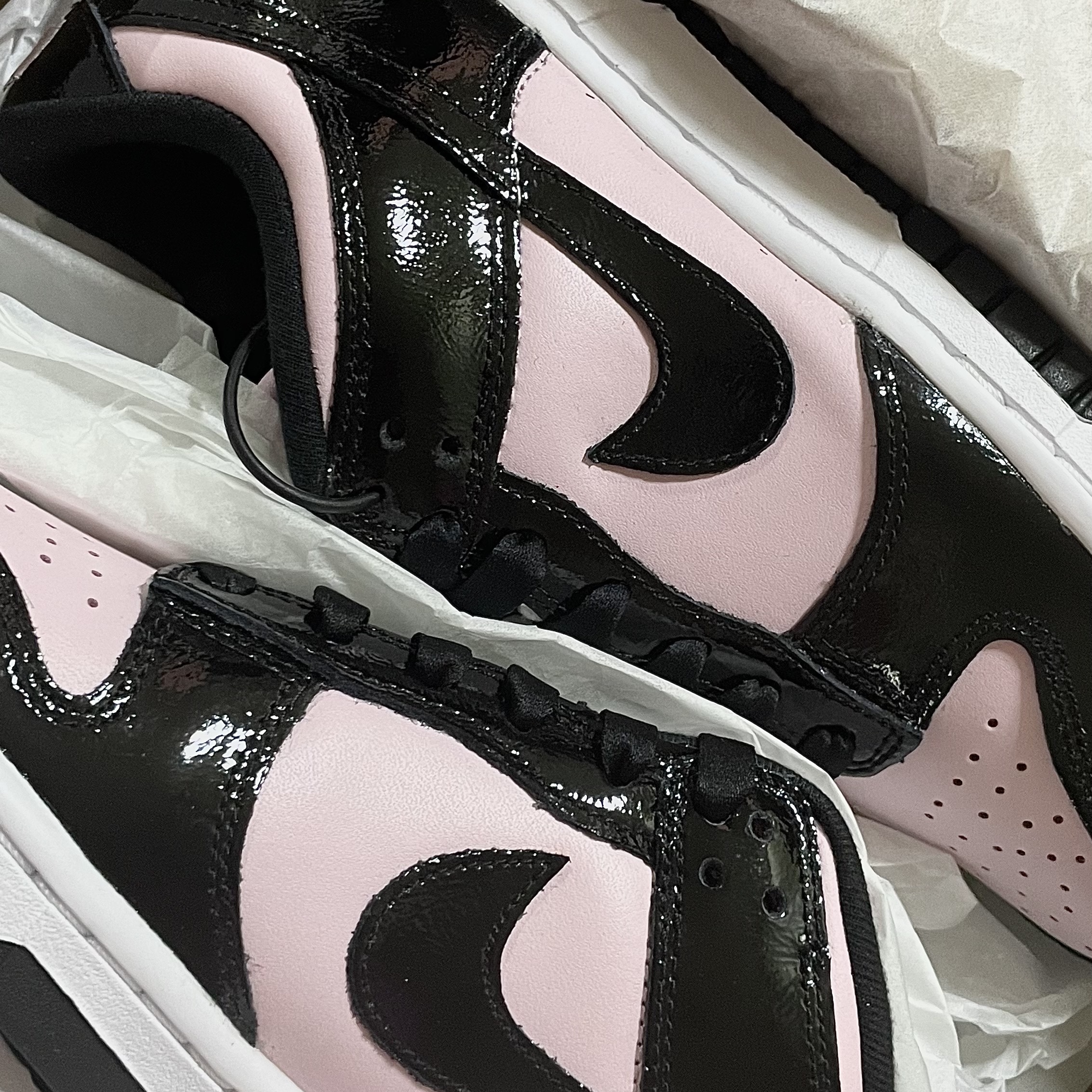 (W) Nike Dunk Low Essential Pink Foam Black 착용 스타일