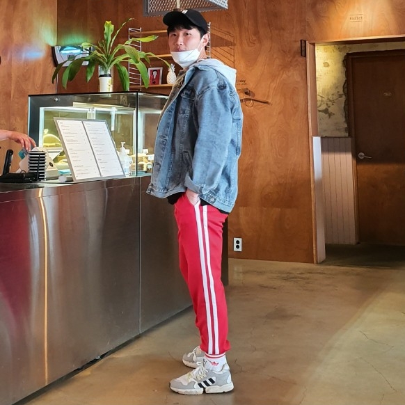 KREAM 프로필 이미지