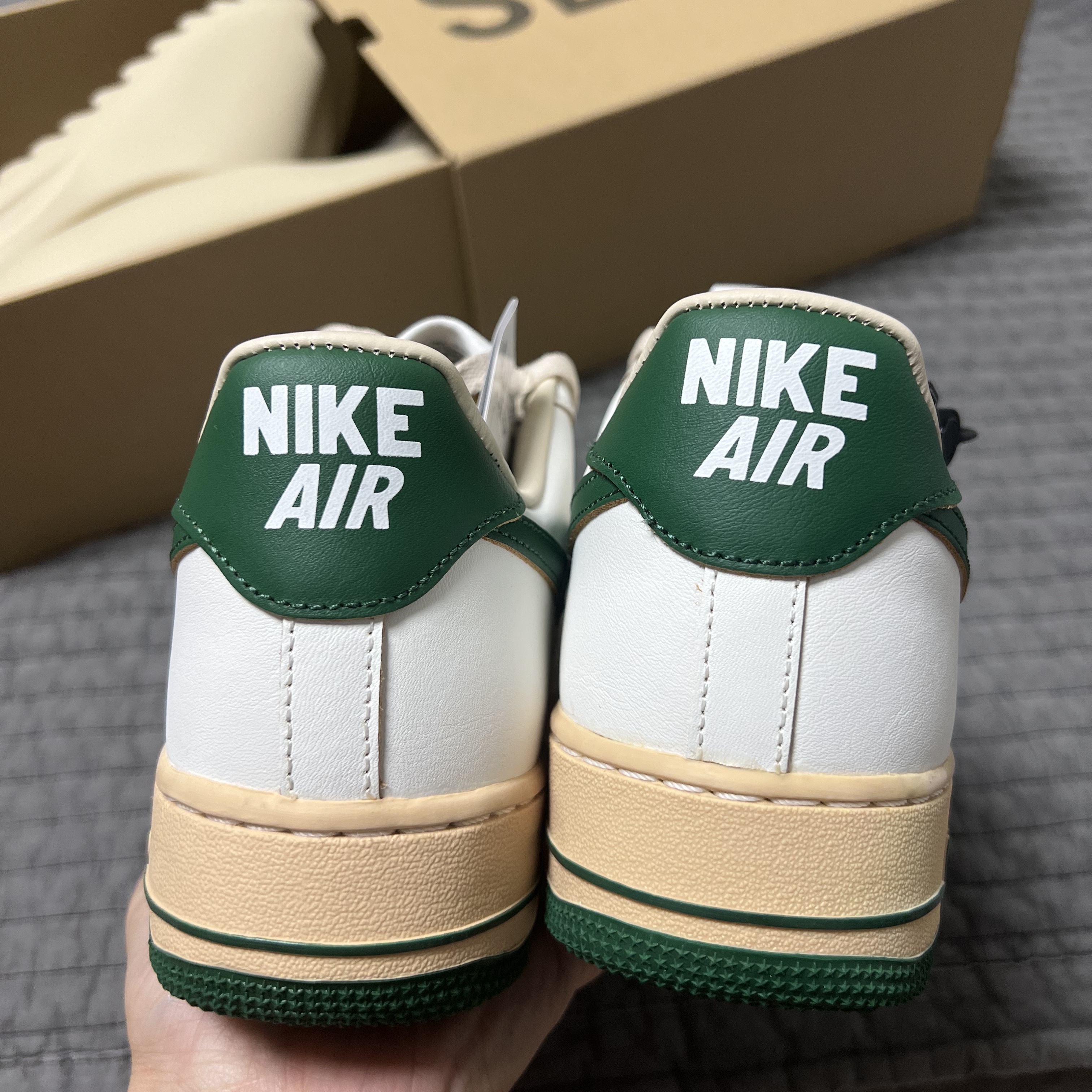 (W) Nike Air Force 1 Low Gorge Green 착용 스타일 - 5