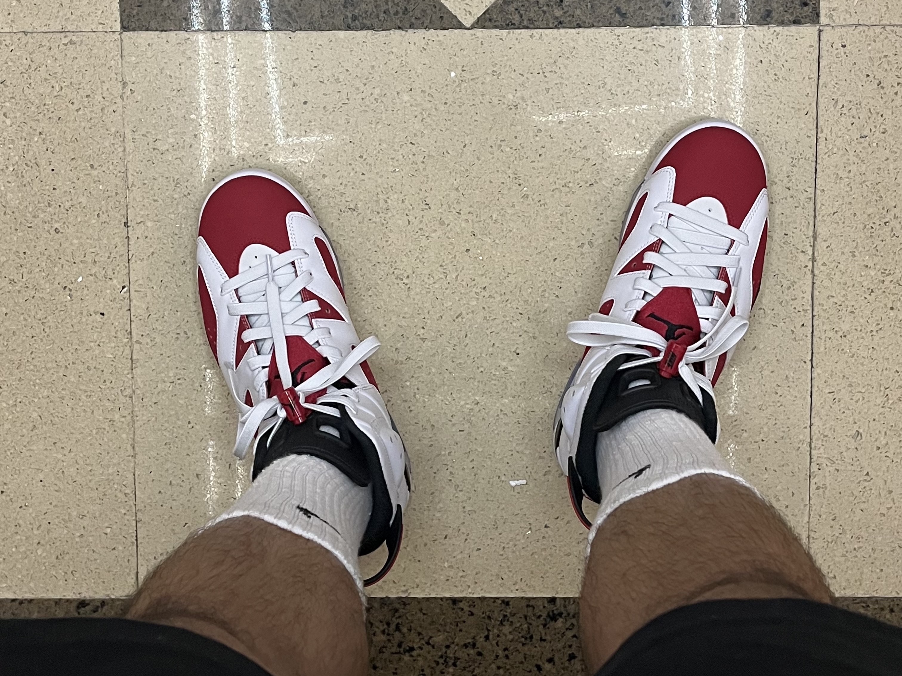 Jordan 6 Retro Carmine 2021 착용 스타일