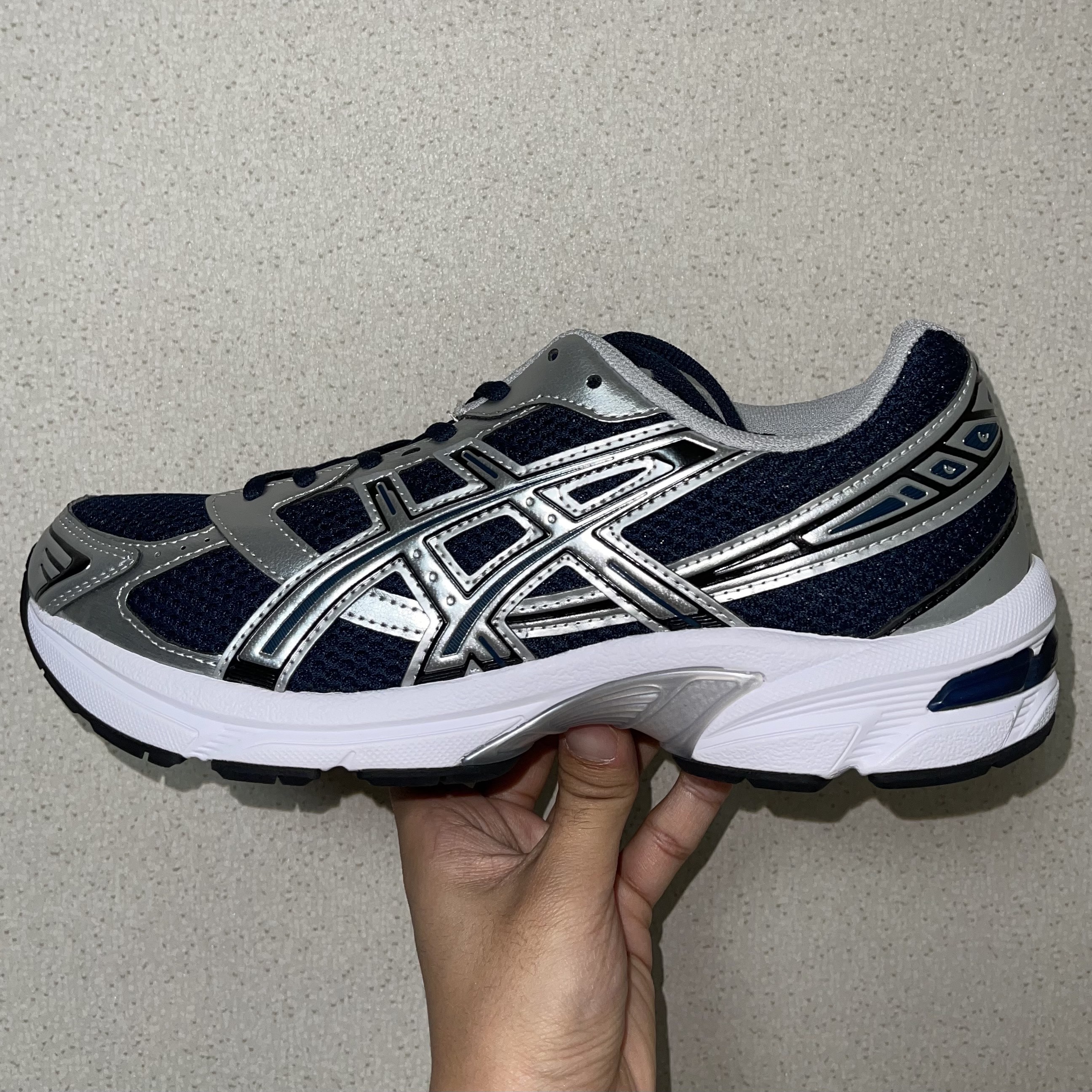 Asics Gel-1130 French Blue Pure Silver 착용 스타일