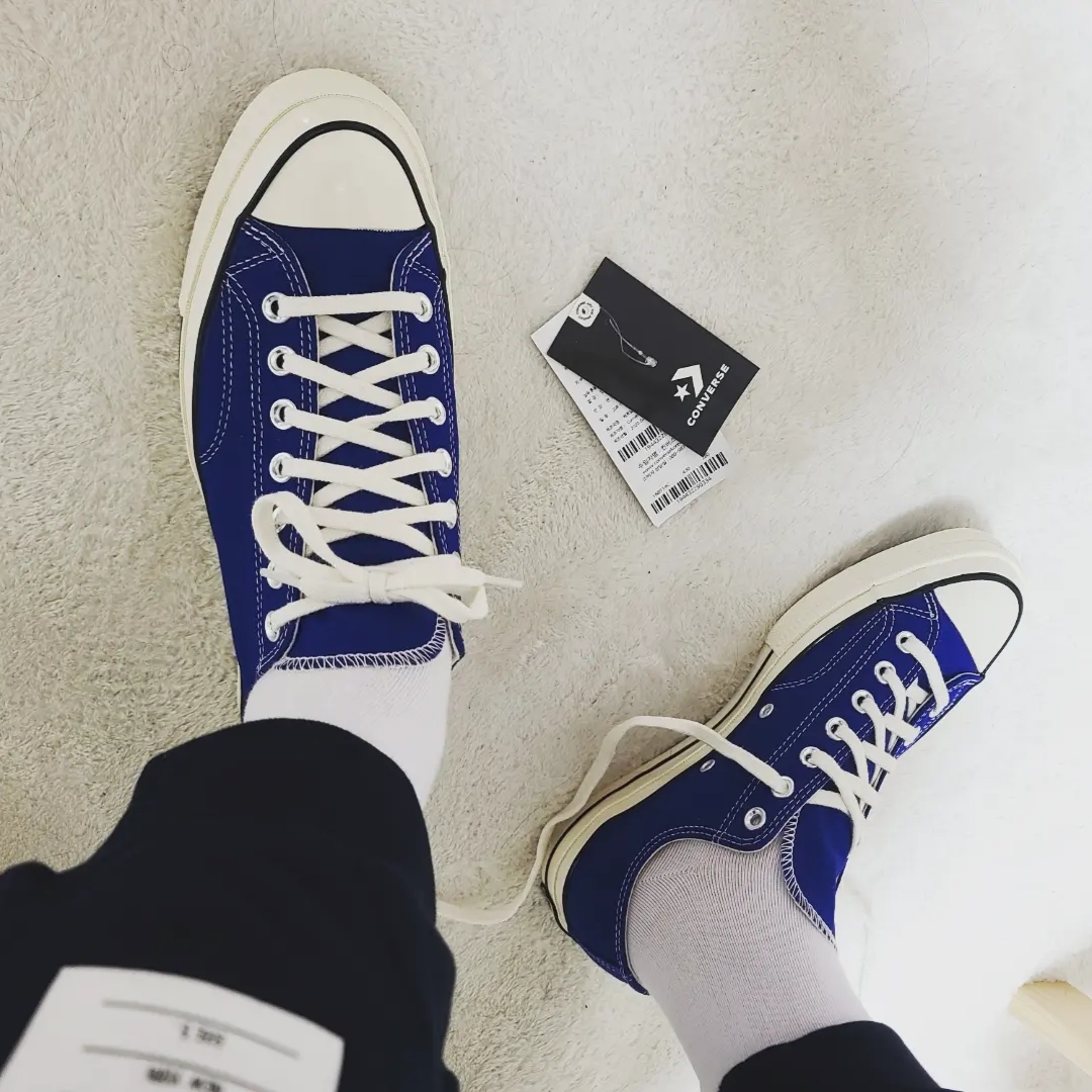 Converse Chuck 70 Ox Vintage Canvas Rush Blue 착용 스타일 - 2