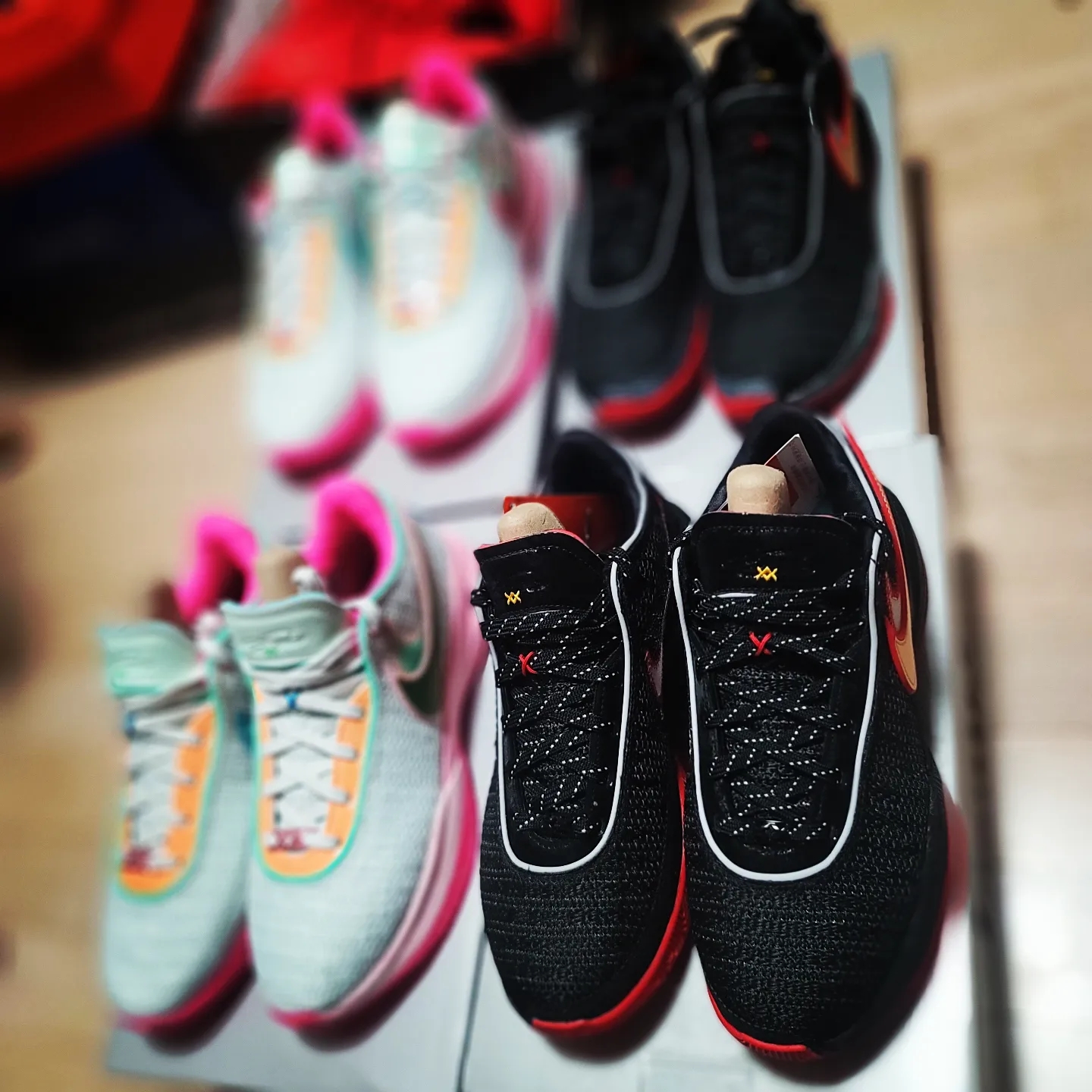 Nike LeBron XX EP Bred, Nike LeBron XX EP Barely Green 착용 스타일
