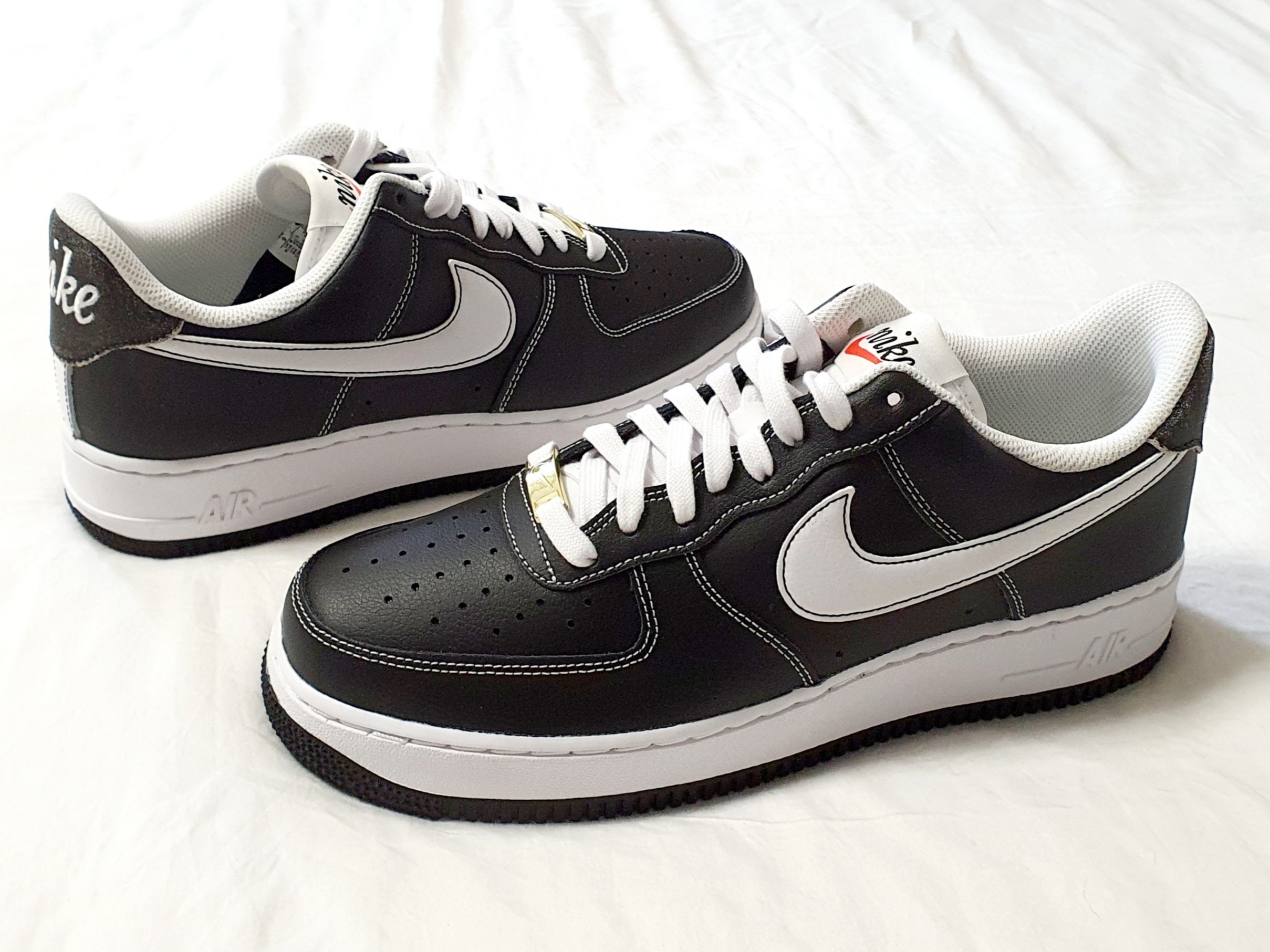 Nike Air Force 1 '07 First Use Black White 착용 스타일 - 1